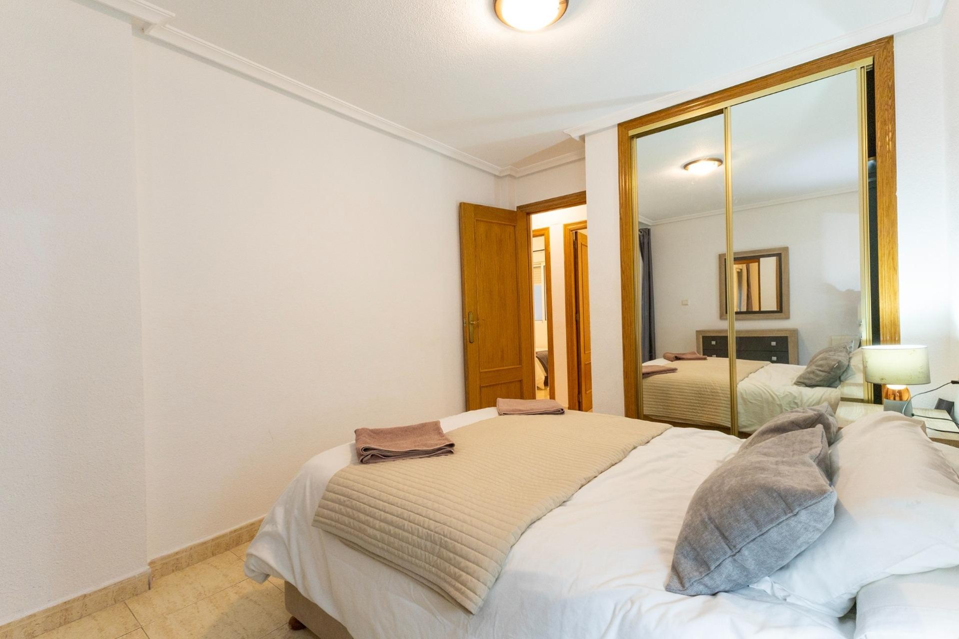 Återförsäljning - Lägenhet -
Torrevieja - Acequion