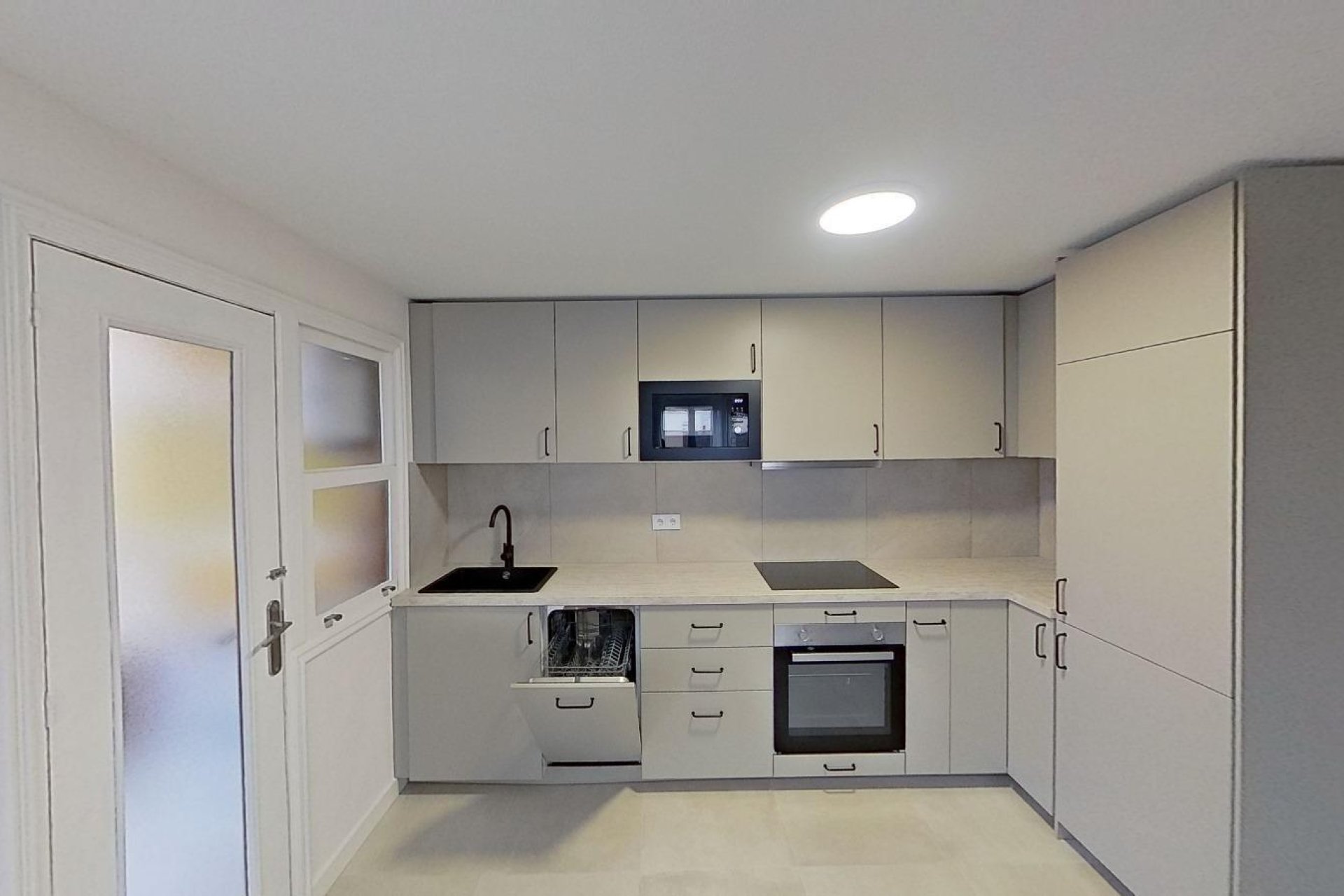 Återförsäljning - Lägenhet -
Torrevieja - Acequion