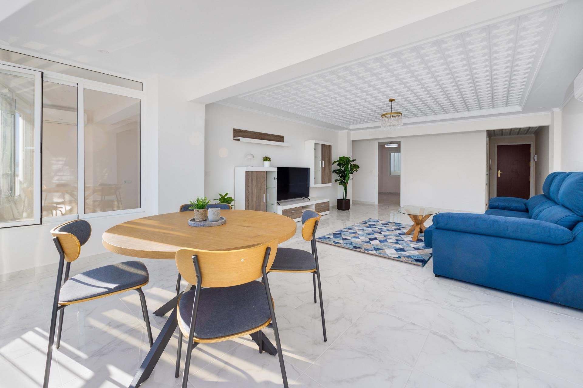 Återförsäljning - Lägenhet -
Torrevieja - Acequion