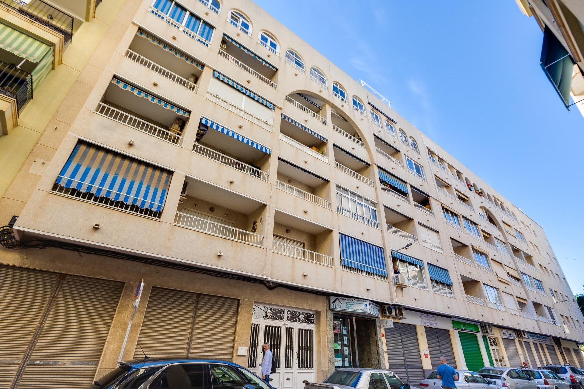 Återförsäljning - Lägenhet -
Torrevieja - Acequion