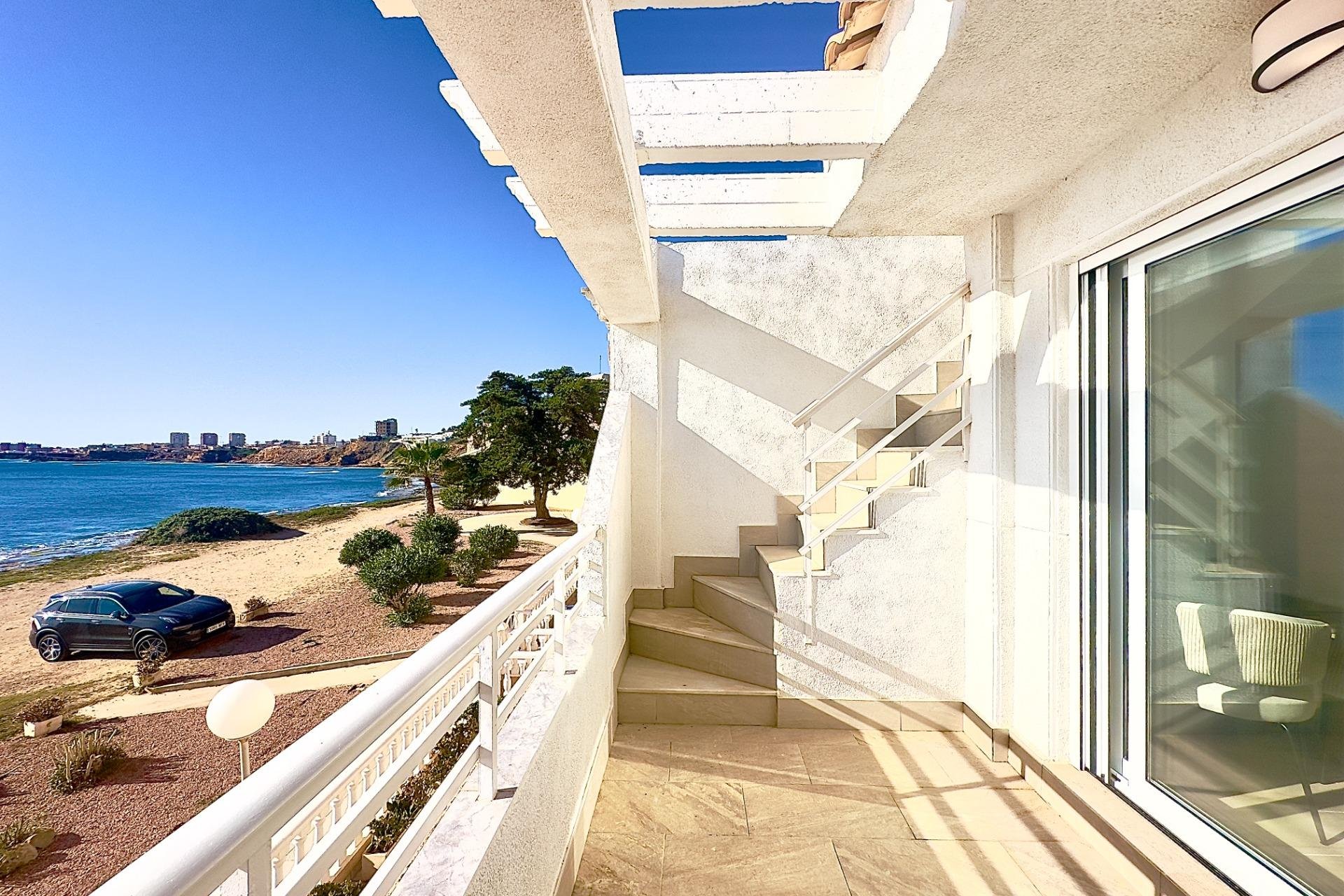 Återförsäljning - Lägenhet -
Torrevieja - Cabo Cervera