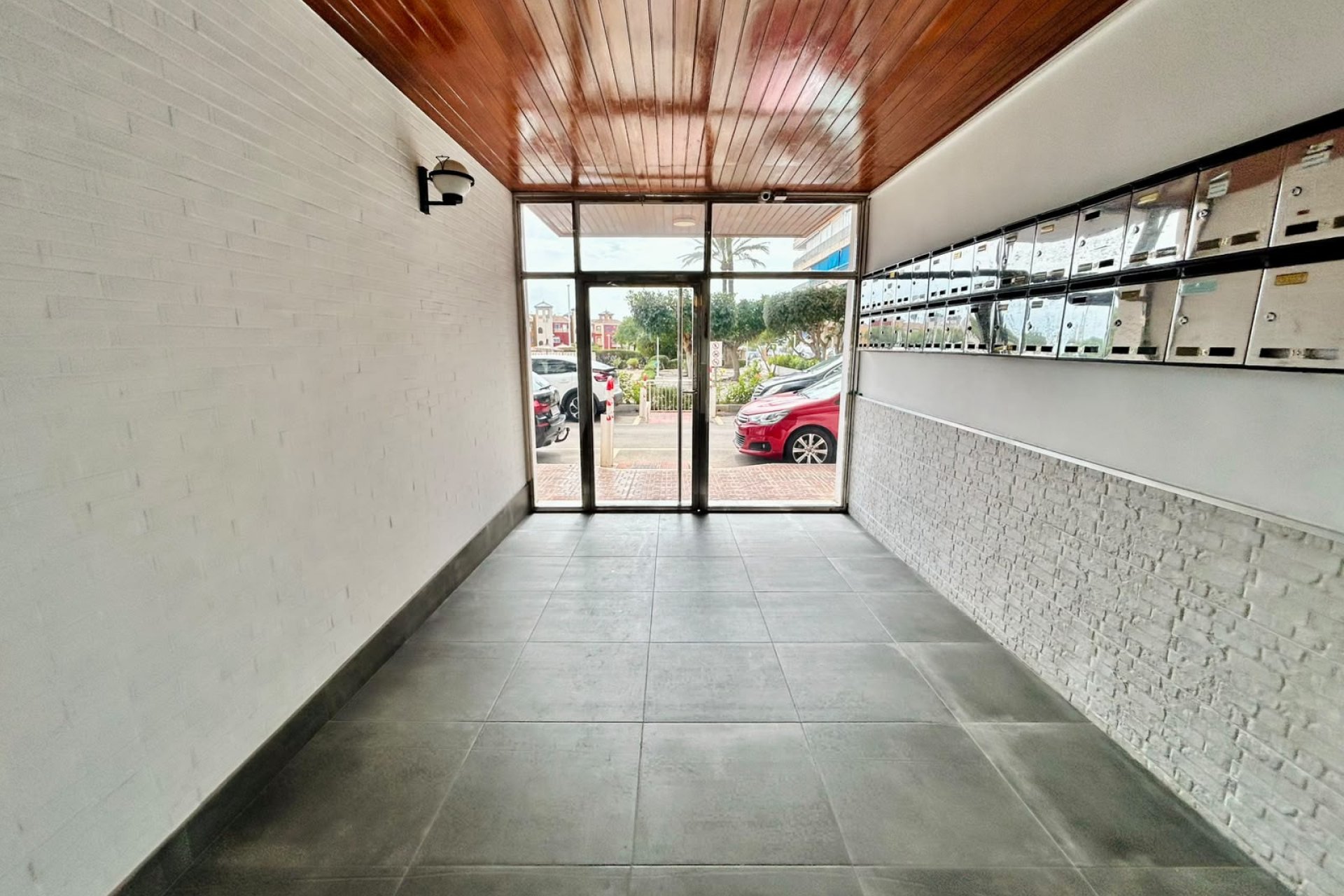 Återförsäljning - Lägenhet -
Torrevieja Centro - Torrevieja