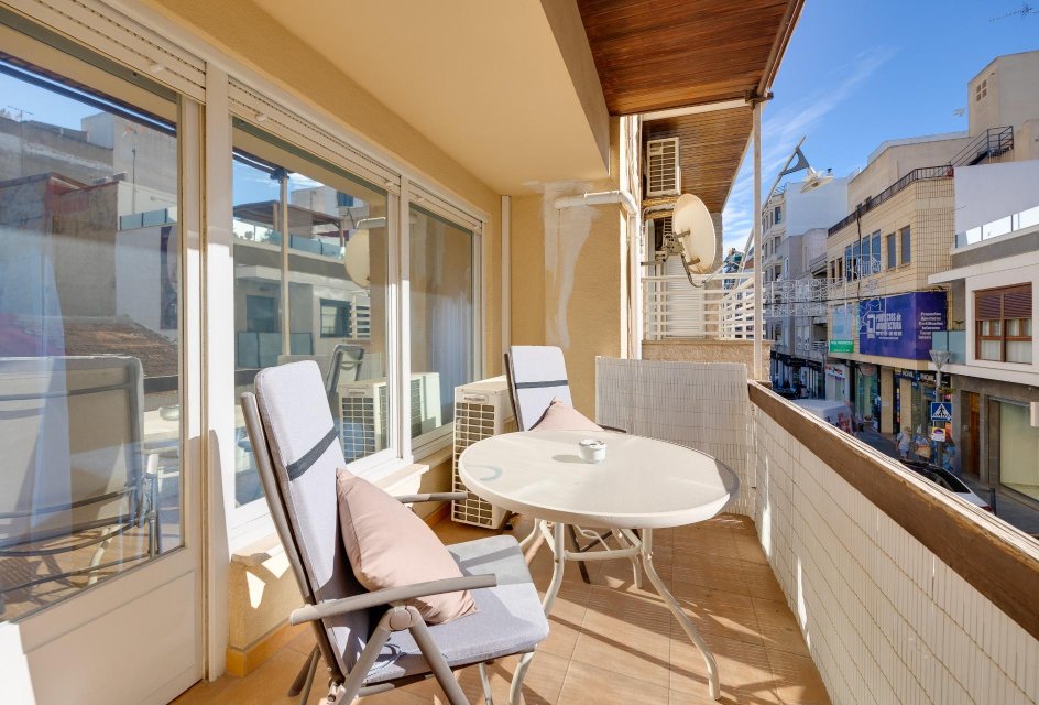 Återförsäljning - Lägenhet -
Torrevieja - Centro