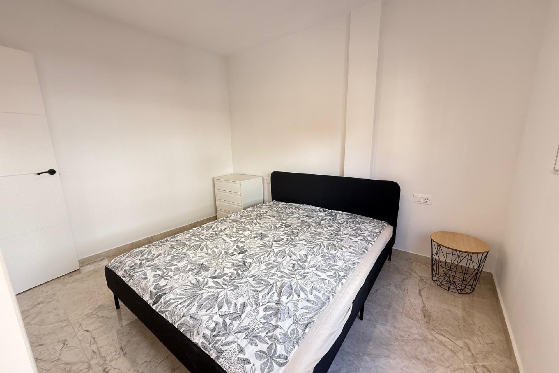 Återförsäljning - Lägenhet -
Torrevieja - Centro