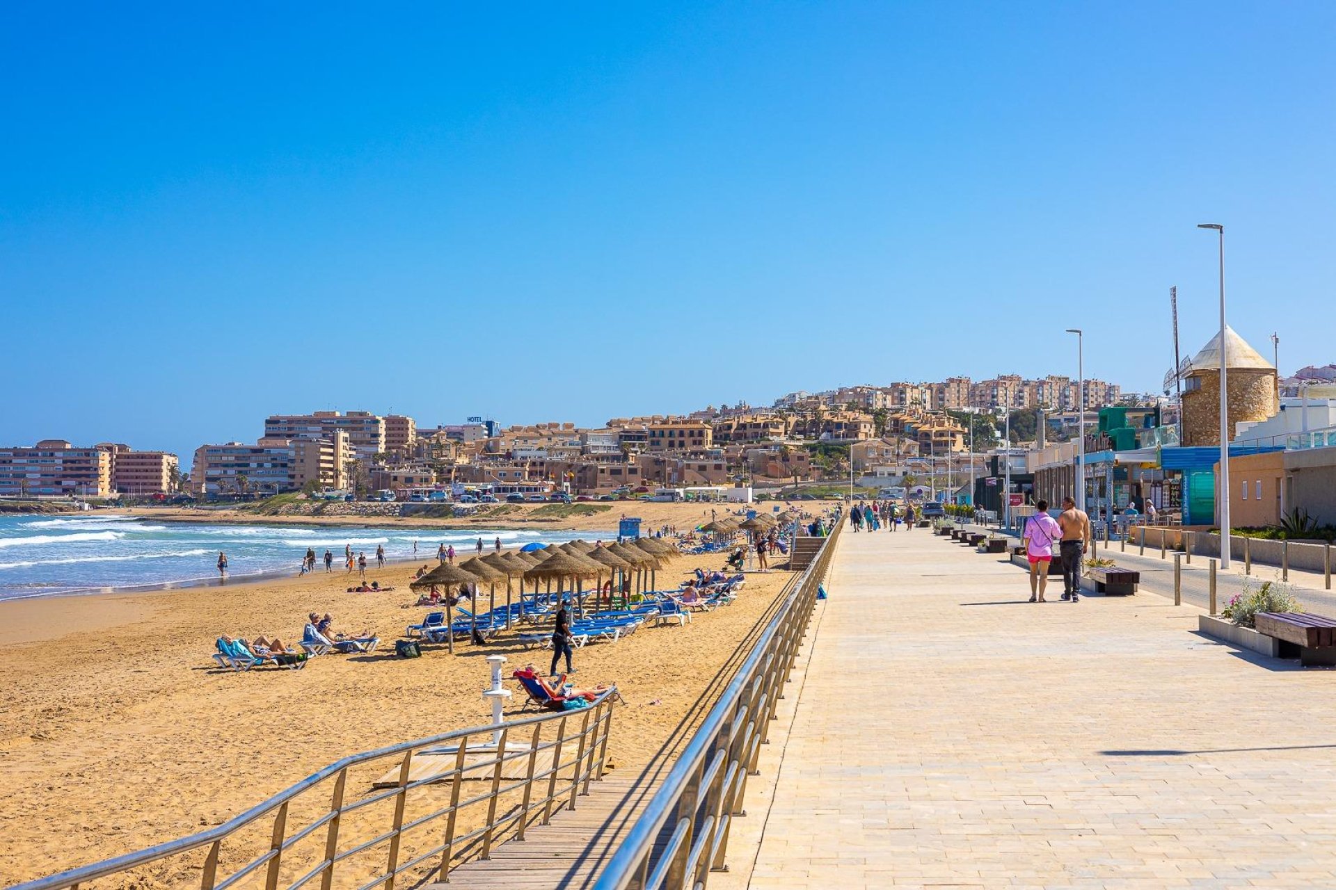 Återförsäljning - Lägenhet -
Torrevieja - La Mata