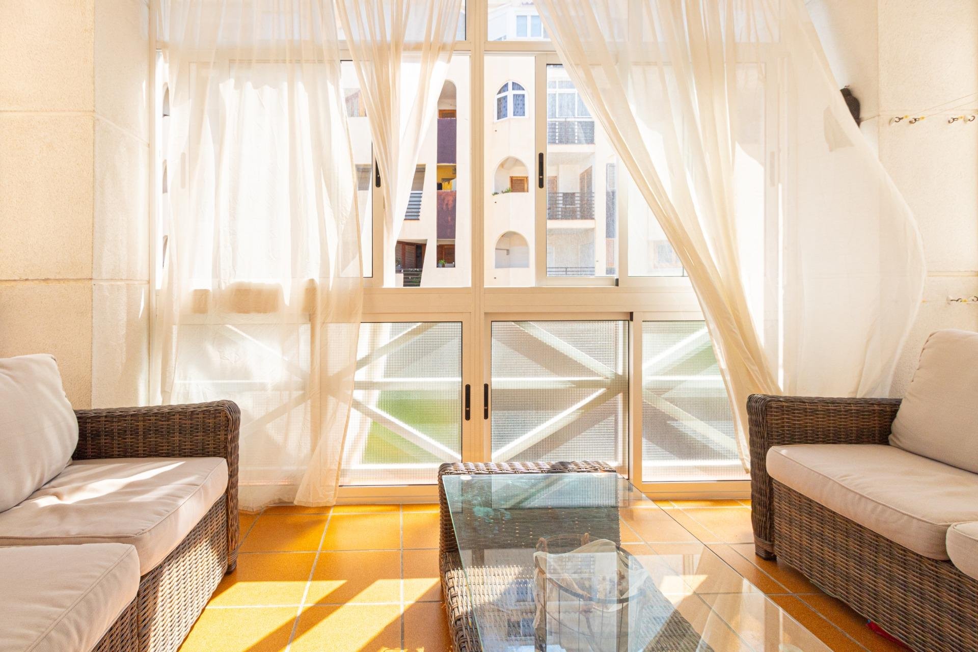 Återförsäljning - Lägenhet -
Torrevieja - La veleta