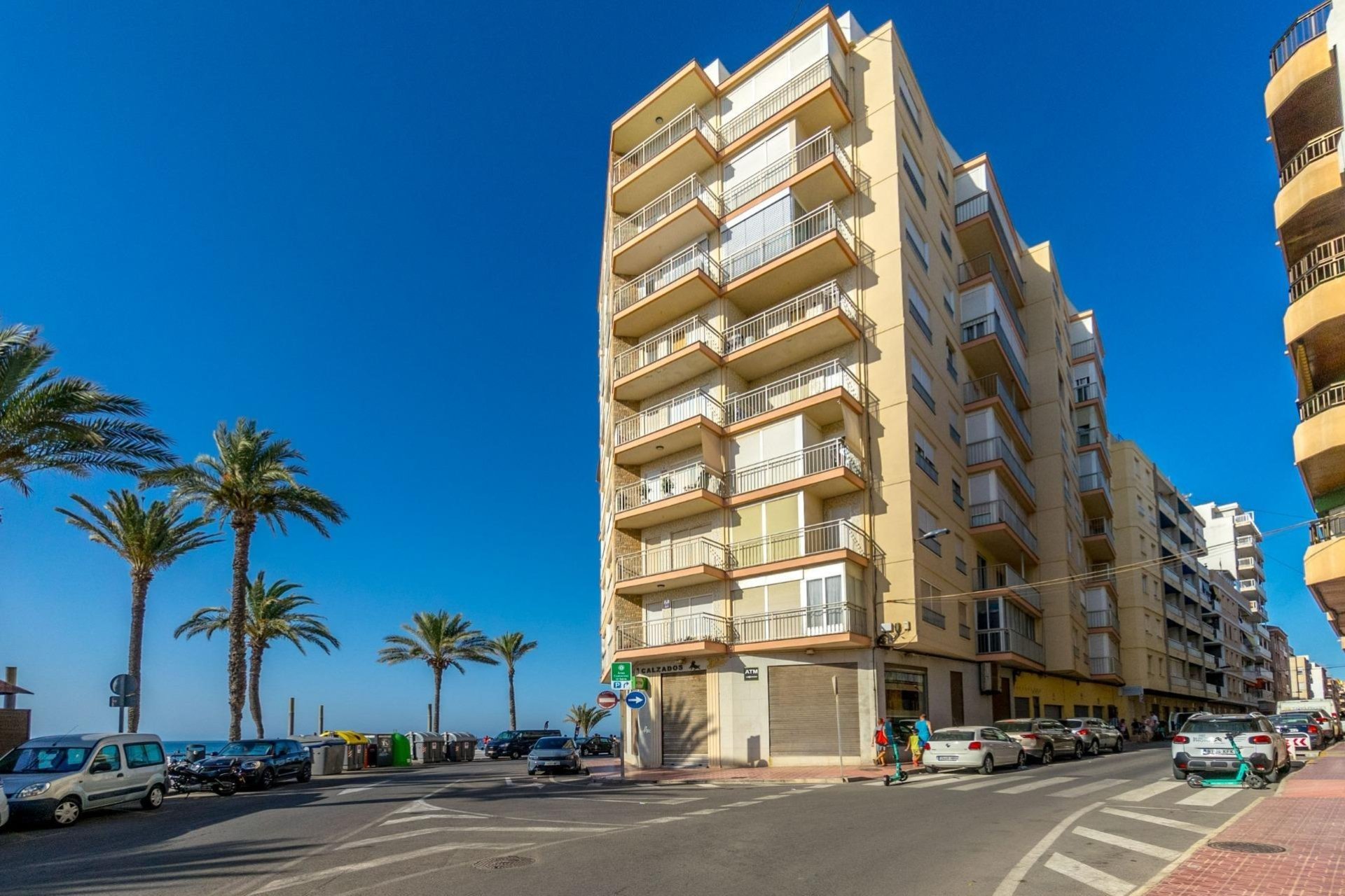 Återförsäljning - Lägenhet -
Torrevieja - Playa del Cura