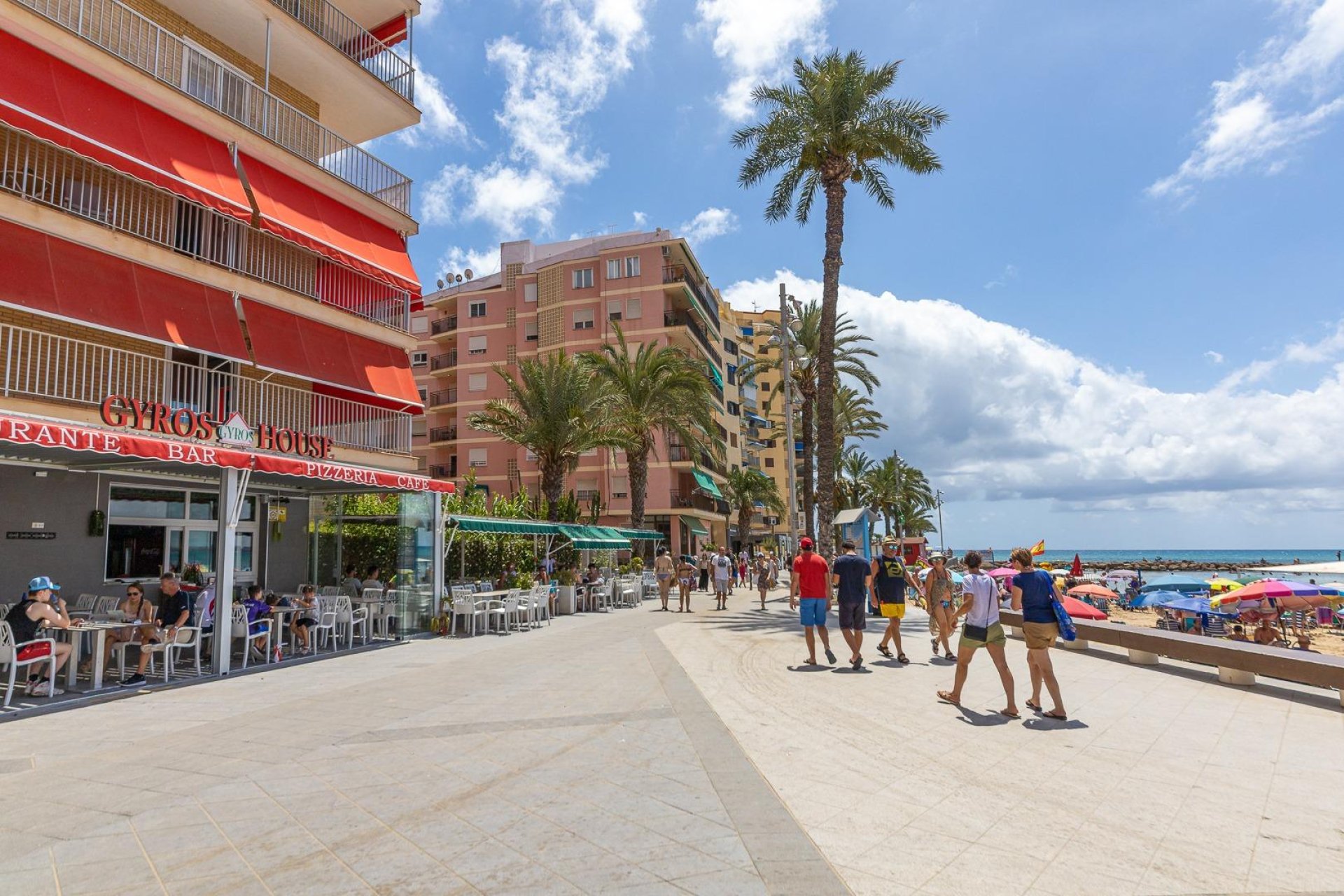 Återförsäljning - Lägenhet -
Torrevieja - Playa del Cura