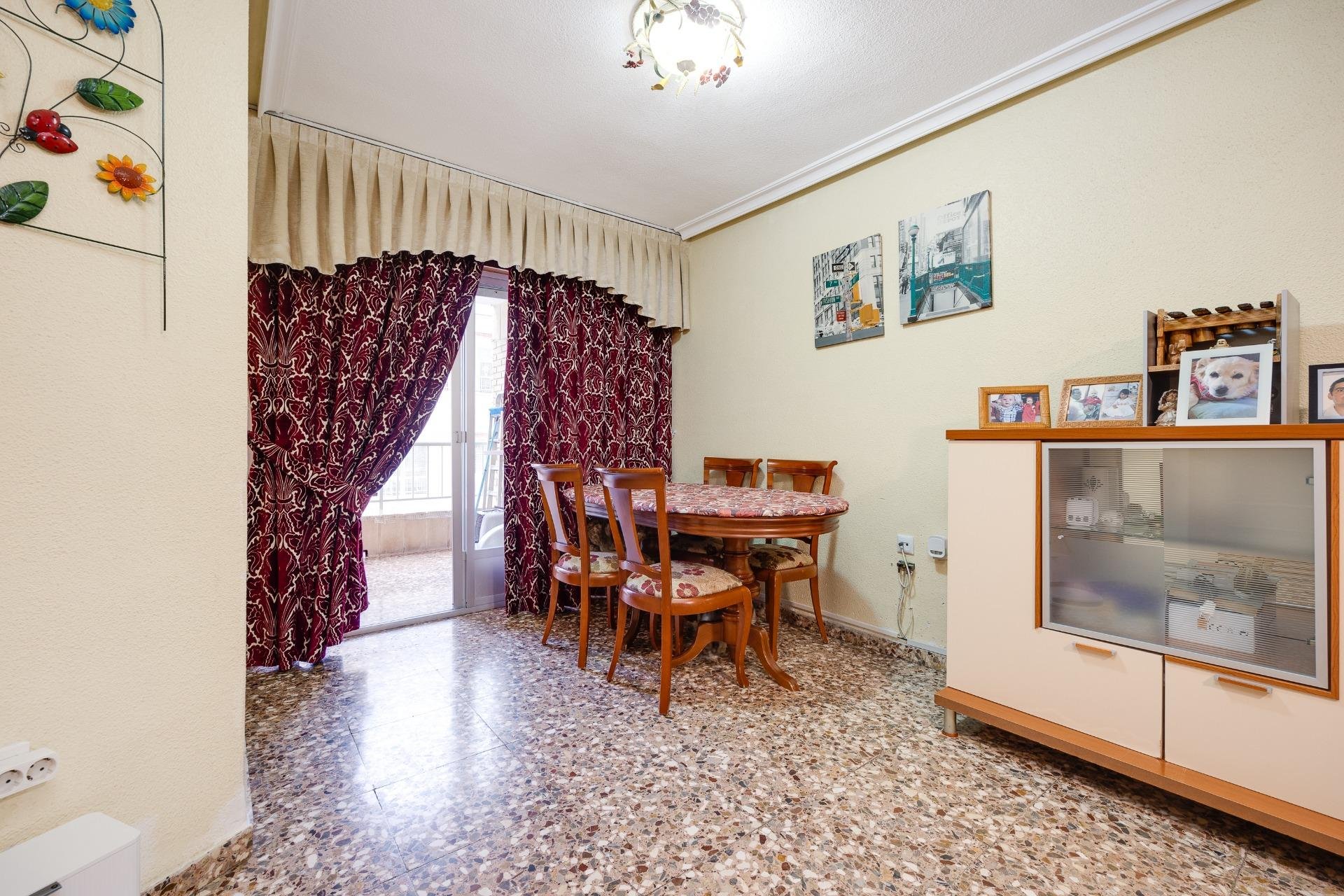 Återförsäljning - Lägenhet -
Torrevieja - Playa del Cura