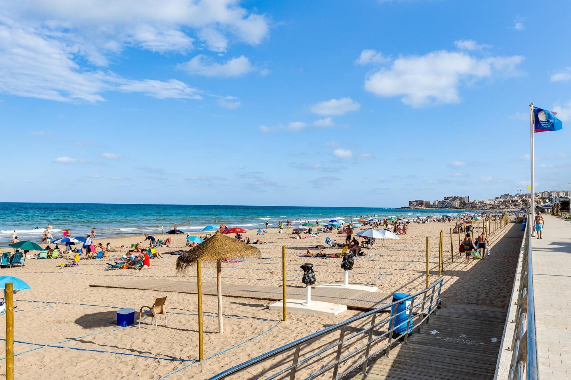 Återförsäljning - Lägenhet -
Torrevieja - Sector 25