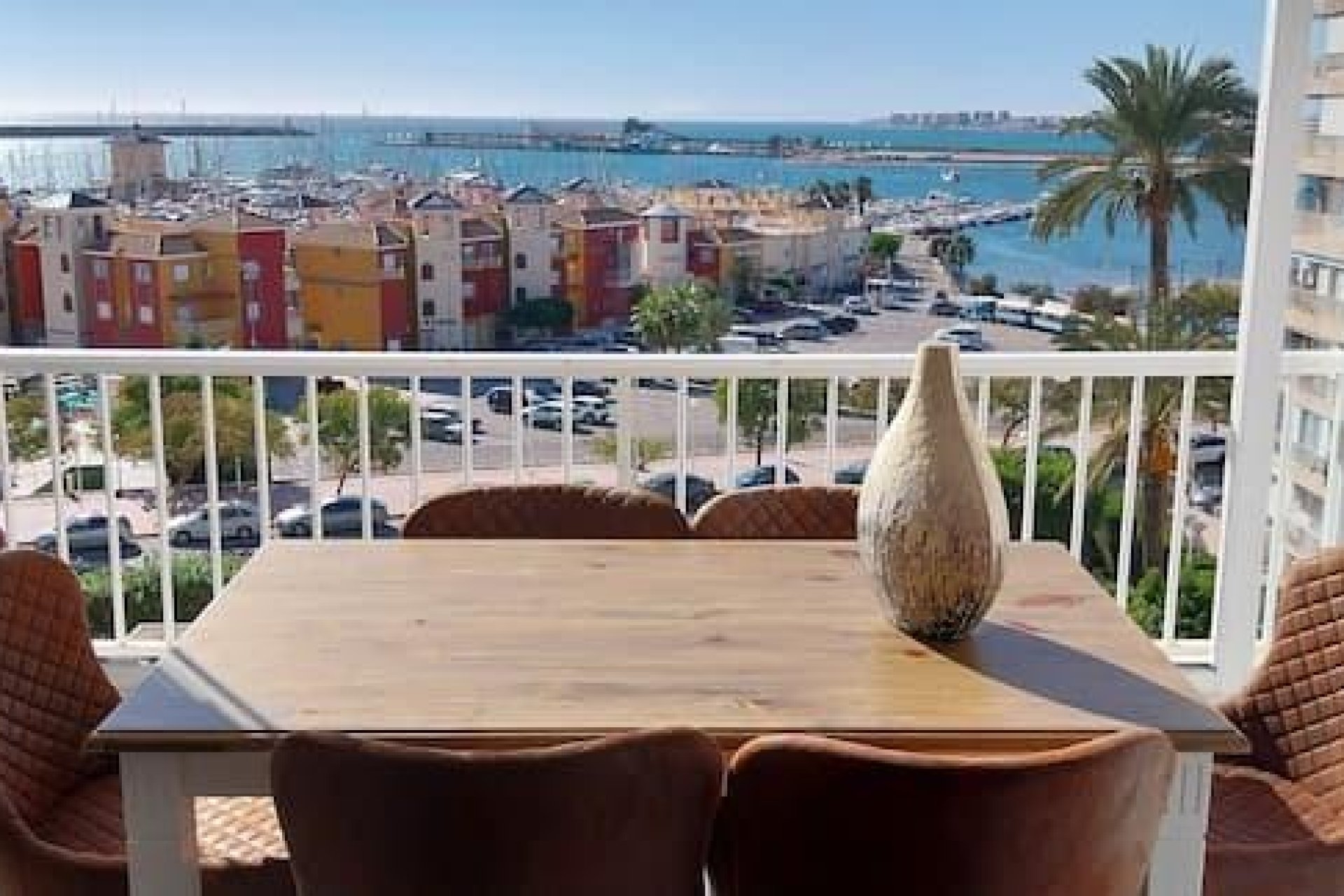 Återförsäljning - Lägenhet -
Torrevieja - torrevieja