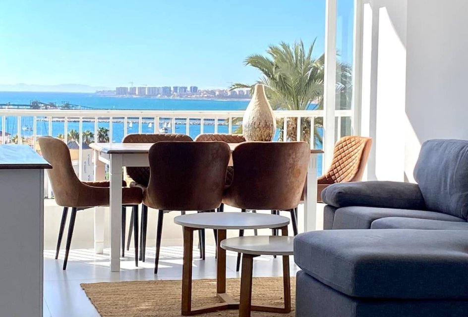 Återförsäljning - Lägenhet -
Torrevieja - torrevieja