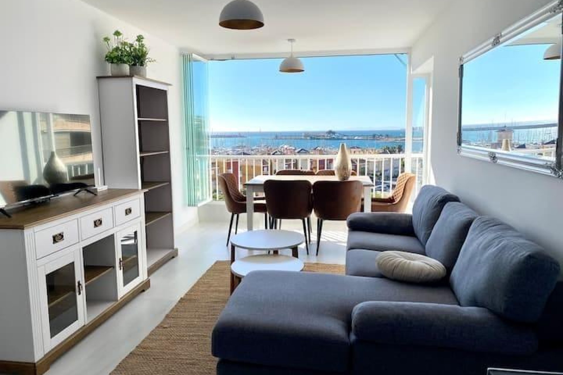 Återförsäljning - Lägenhet -
Torrevieja - torrevieja
