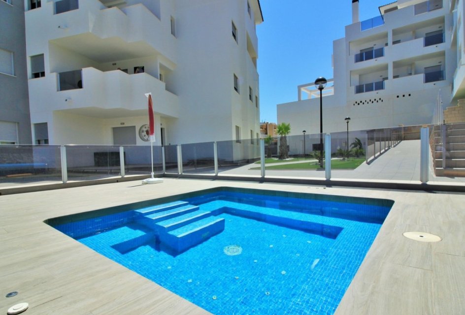 Återförsäljning - Lägenhet -
Villamartin - Costa Blanca