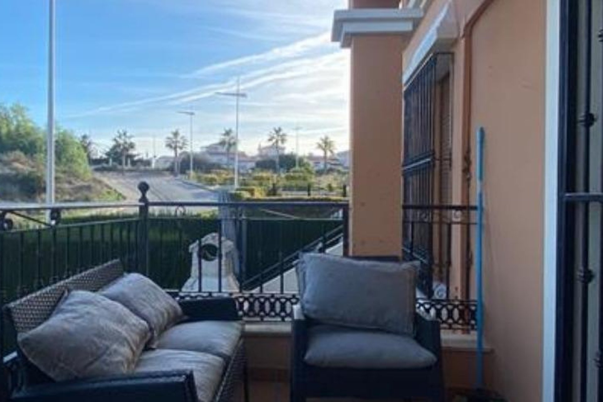 Återförsäljning - Radhus -
Algorfa - La finca