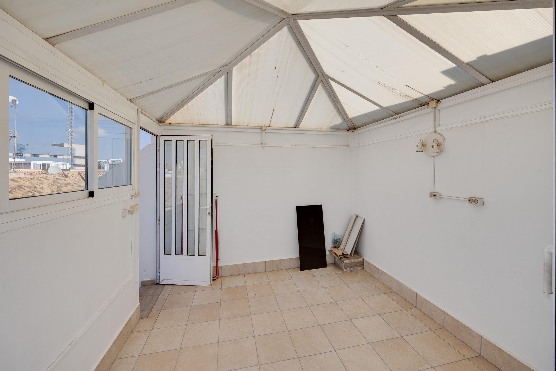 Återförsäljning - Radhus -
Orihuela Costa - La Zenia