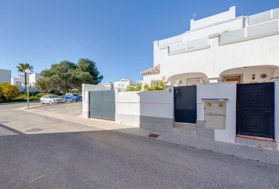 Återförsäljning - Radhus -
Orihuela Costa - Los Altos