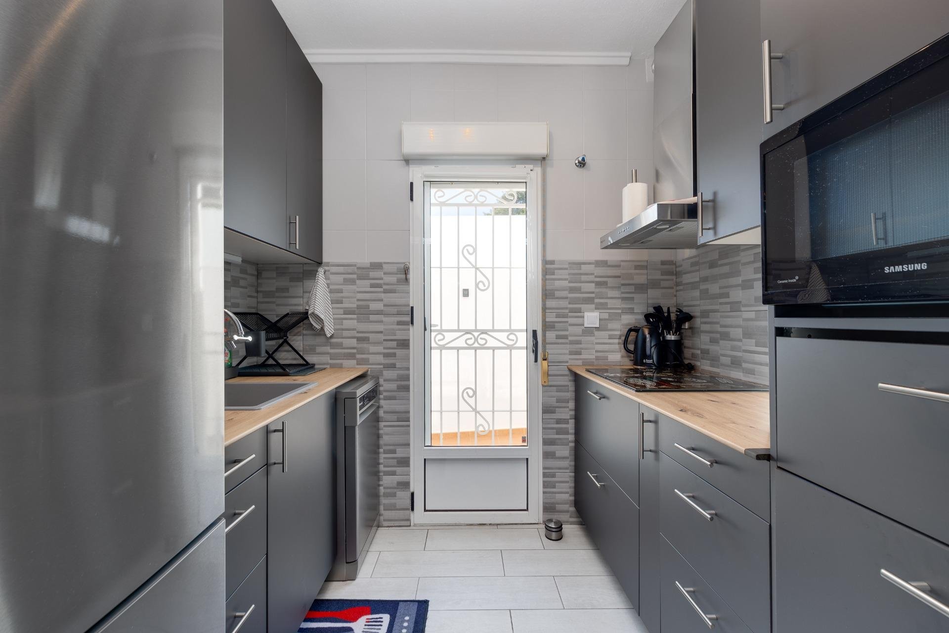 Återförsäljning - Radhus -
Orihuela Costa - Los Altos