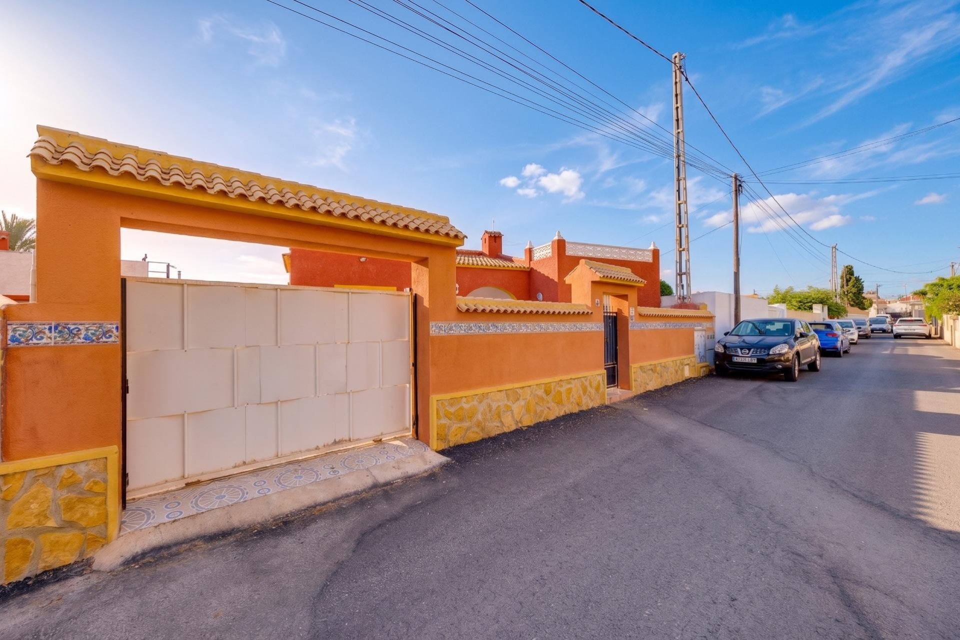 Återförsäljning - Radhus -
Orihuela Costa - Montezenia