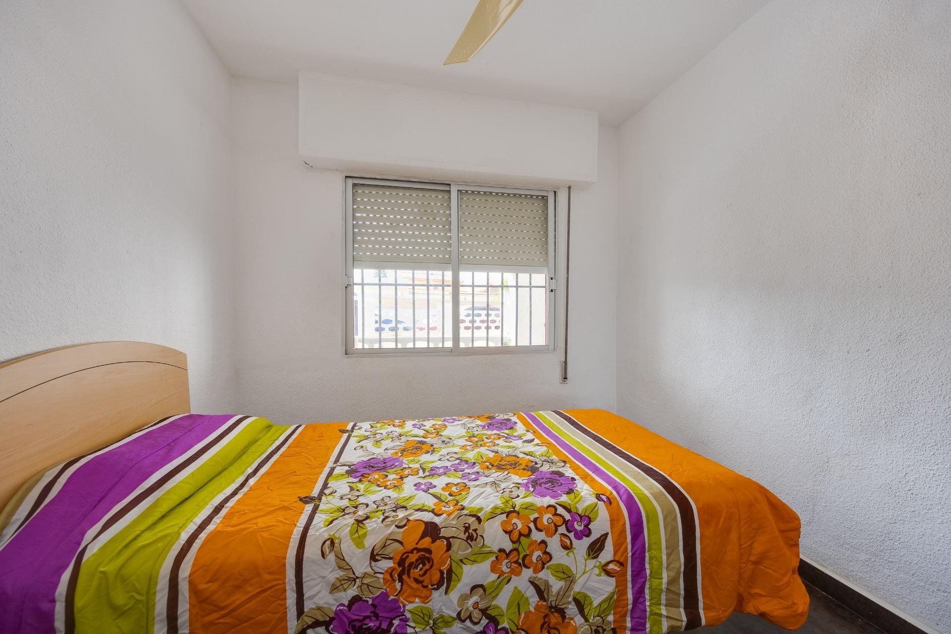 Återförsäljning - Radhus -
Orihuela Costa - Montezenia
