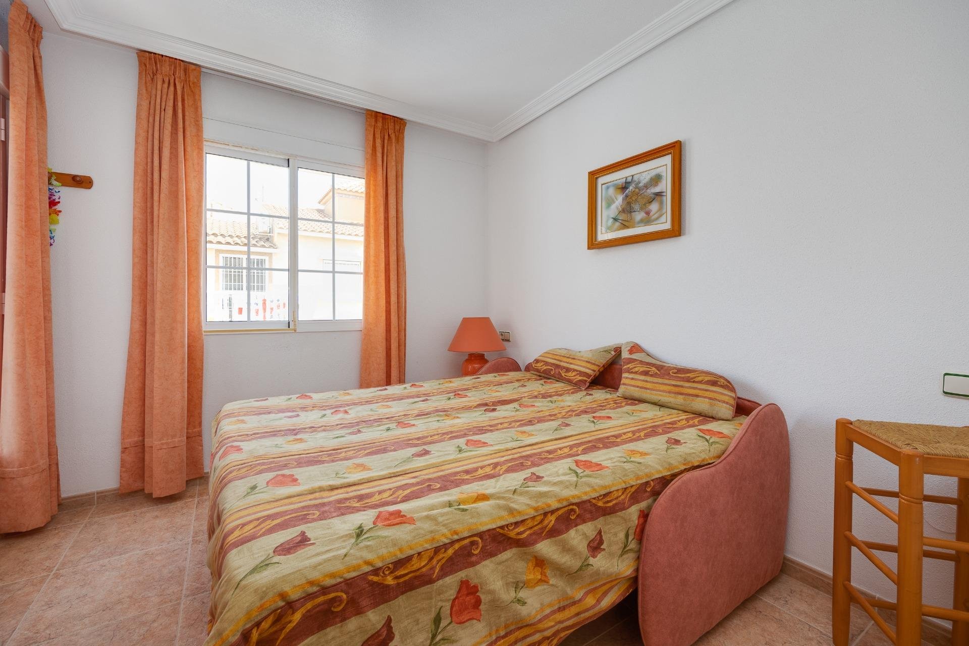 Återförsäljning - Radhus -
Orihuela Costa - Playa Flamenca