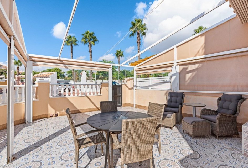 Återförsäljning - Radhus -
Torrevieja - Aguas nuevas 2