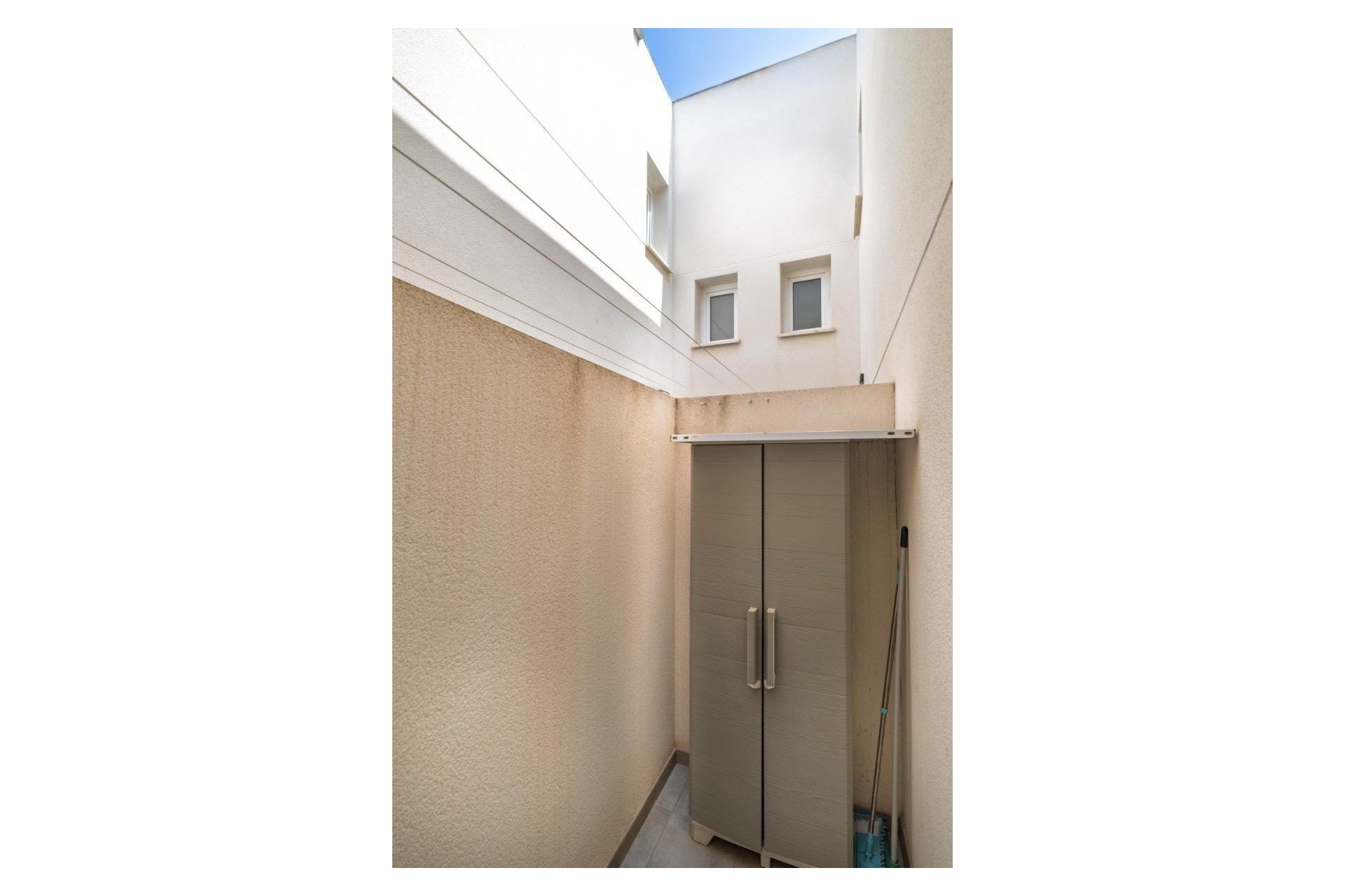 Återförsäljning - Radhus -
Torrevieja - Aguas Nuevas