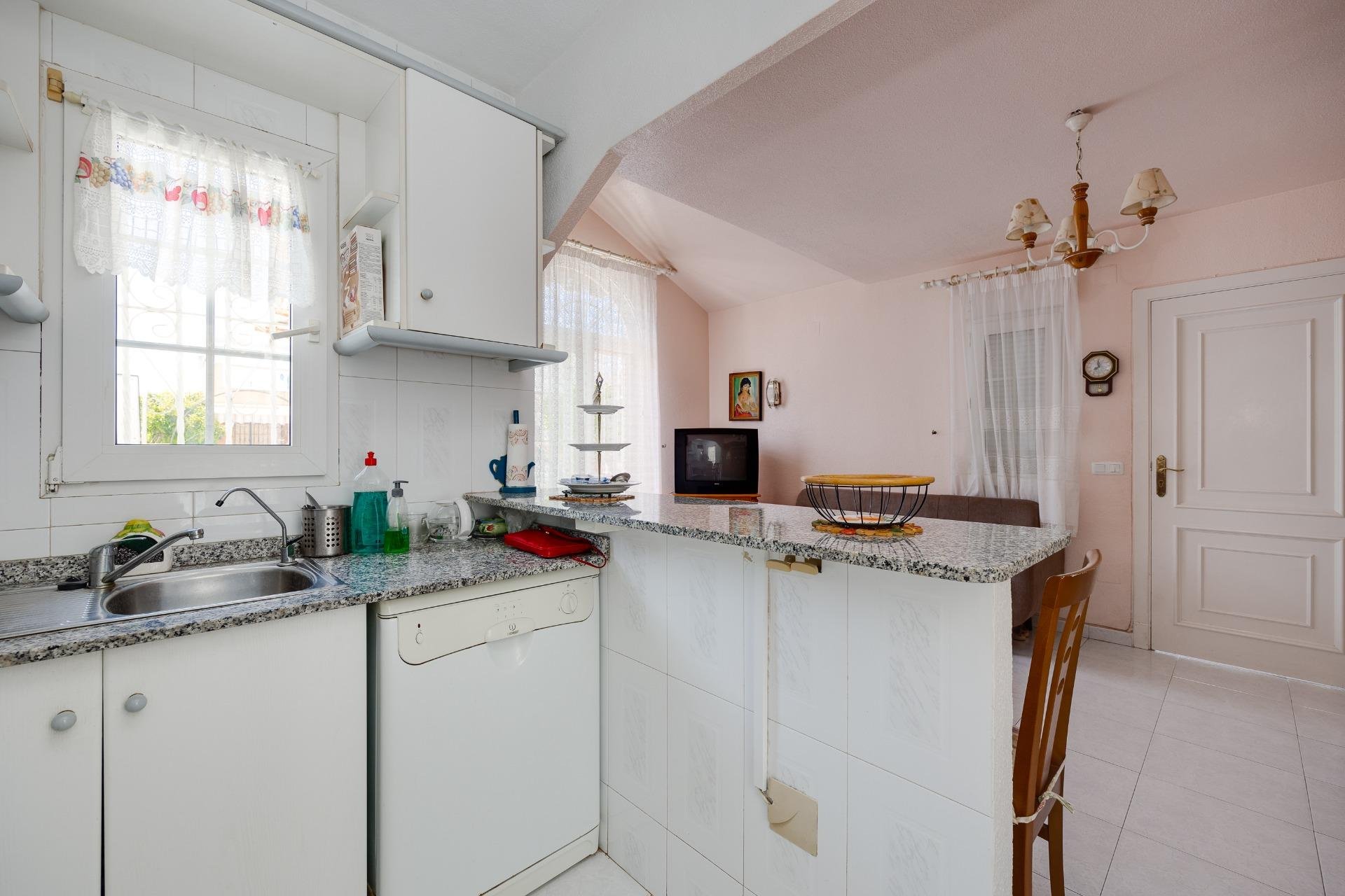 Återförsäljning - Radhus -
Torrevieja - La Siesta - El Salado - Torreta