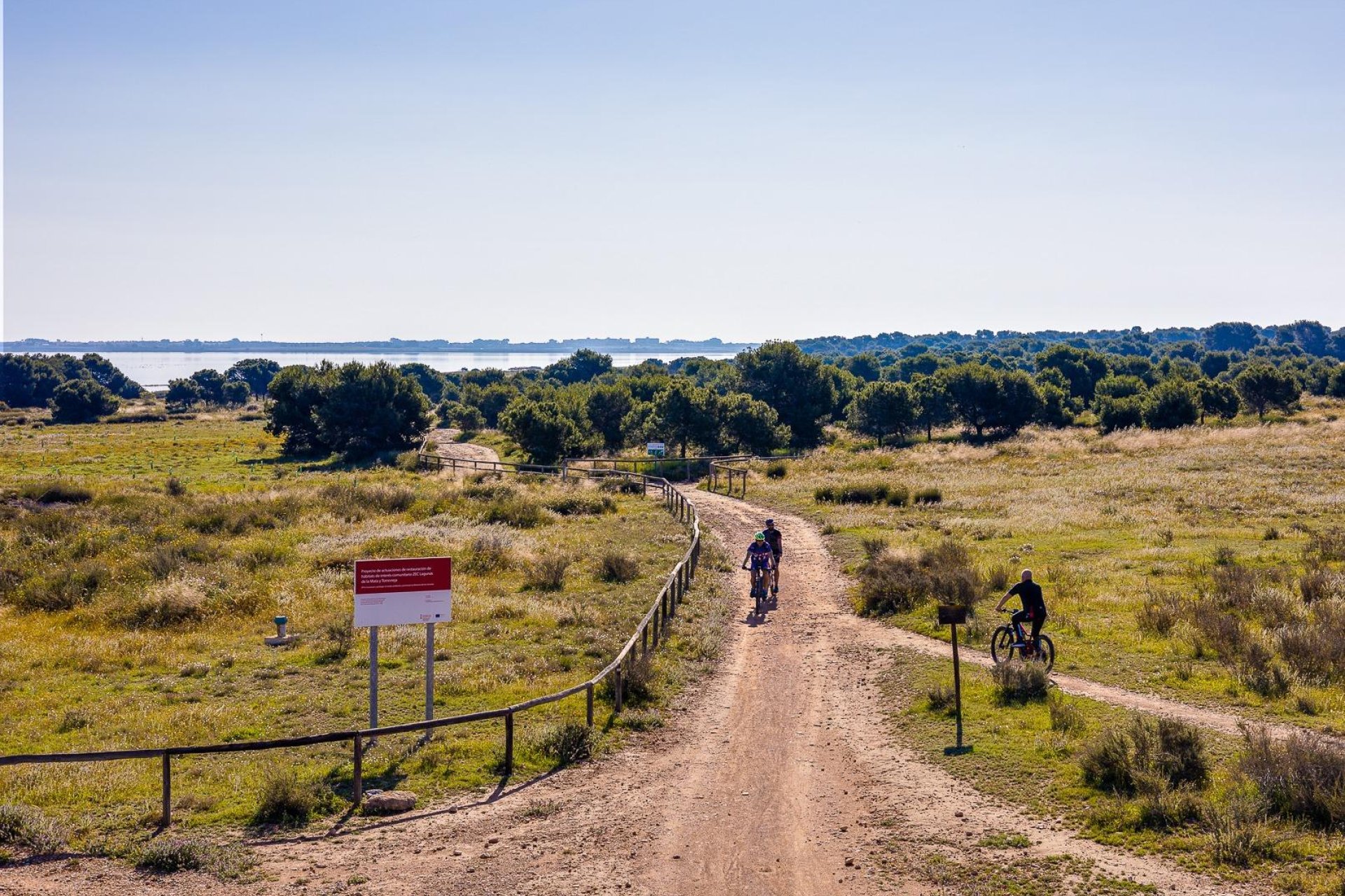 Återförsäljning - Radhus -
Torrevieja - La Siesta - El Salado - Torreta