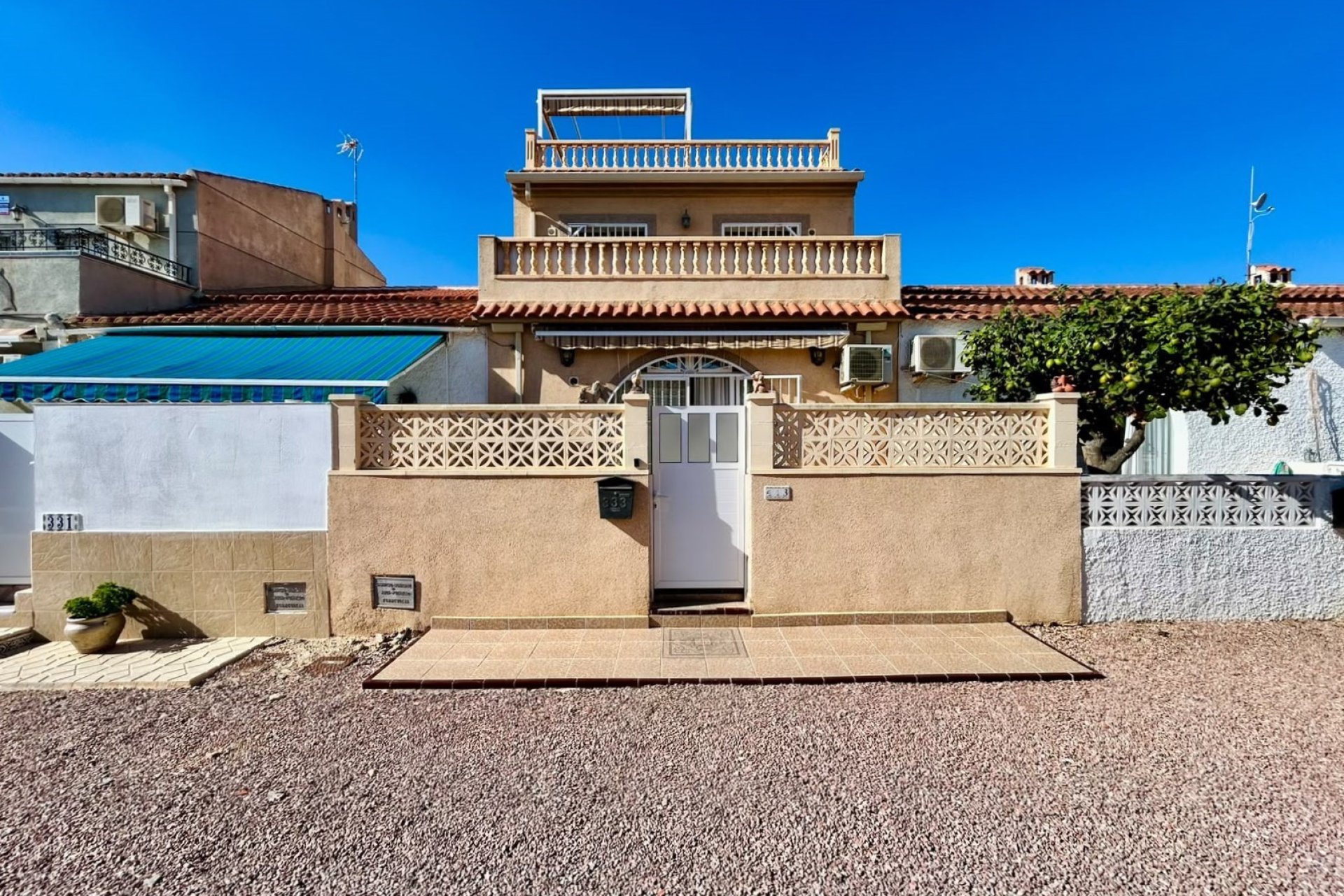 Återförsäljning - Radhus -
Torrevieja - La siesta