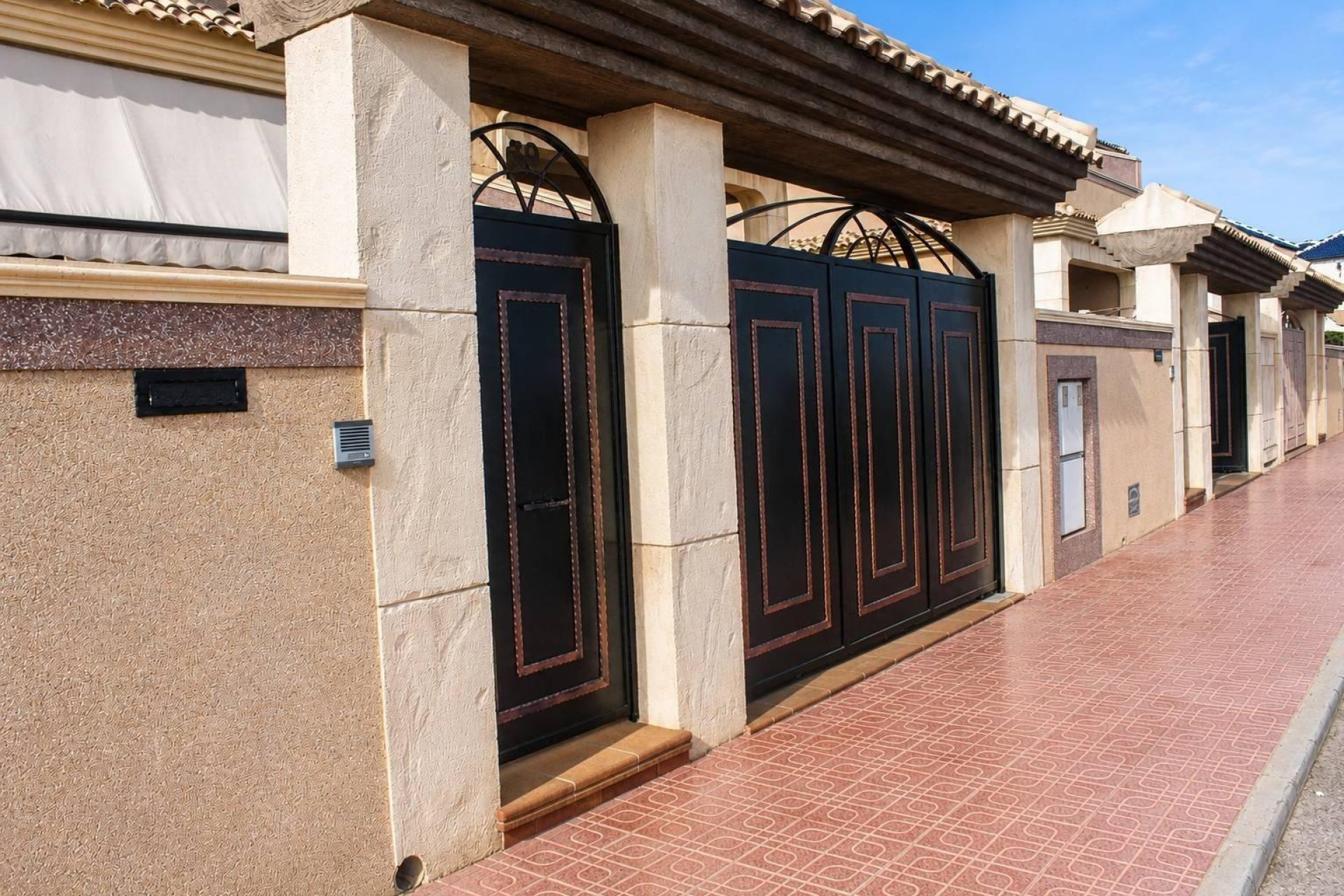 Återförsäljning - Radhus -
Torrevieja - Los Altos