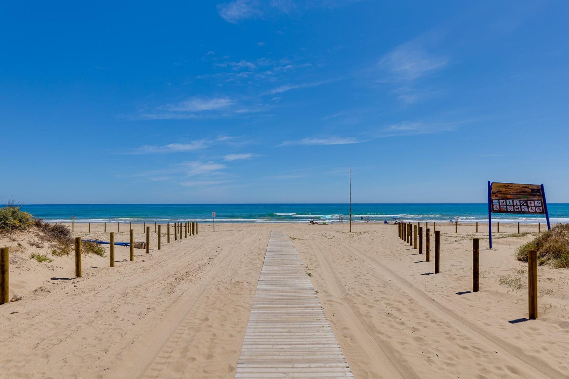 Återförsäljning - Takvåning -
Guardamar del Segura - Urbanizaciones