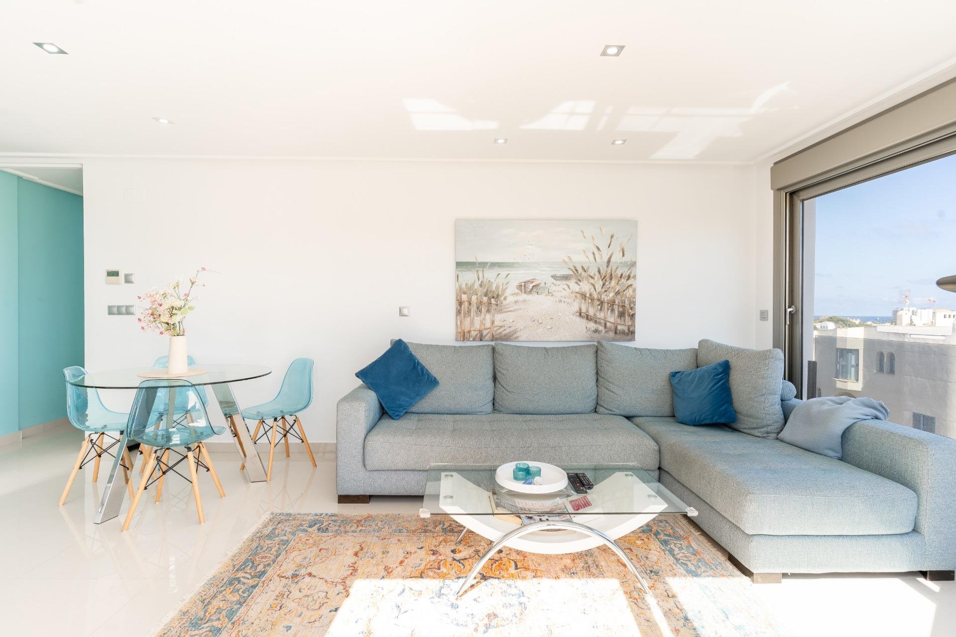 Återförsäljning - Takvåning -
Orihuela Costa - La Zenia