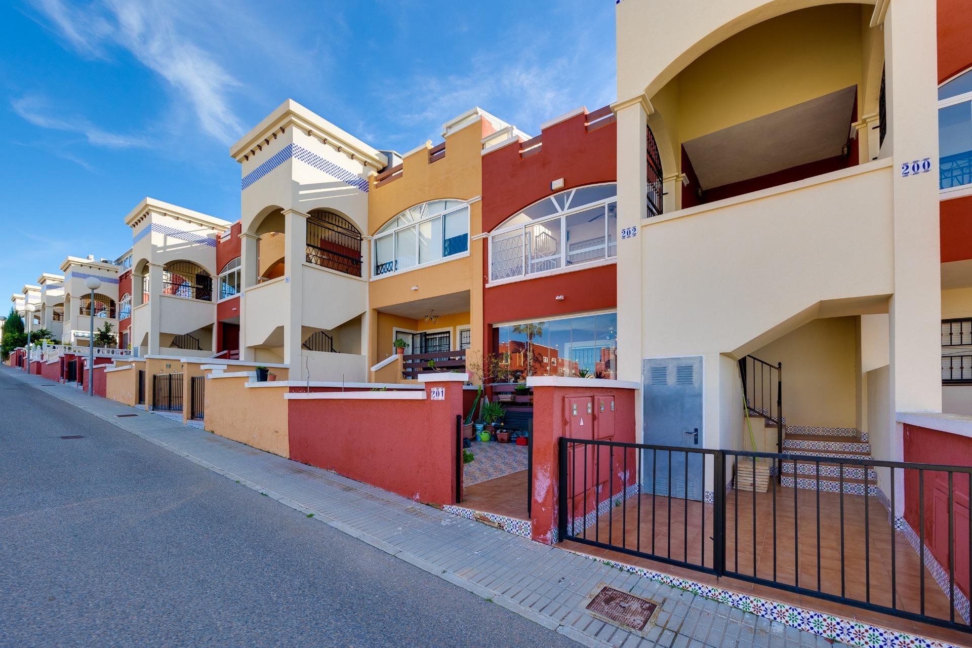 Återförsäljning - Takvåning -
Orihuela Costa - Los Altos