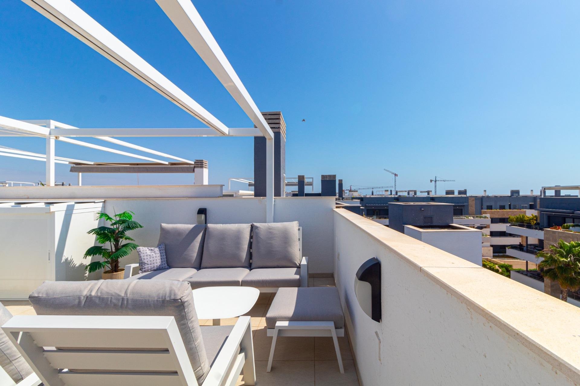 Återförsäljning - Takvåning -
Orihuela Costa - Playa Flamenca