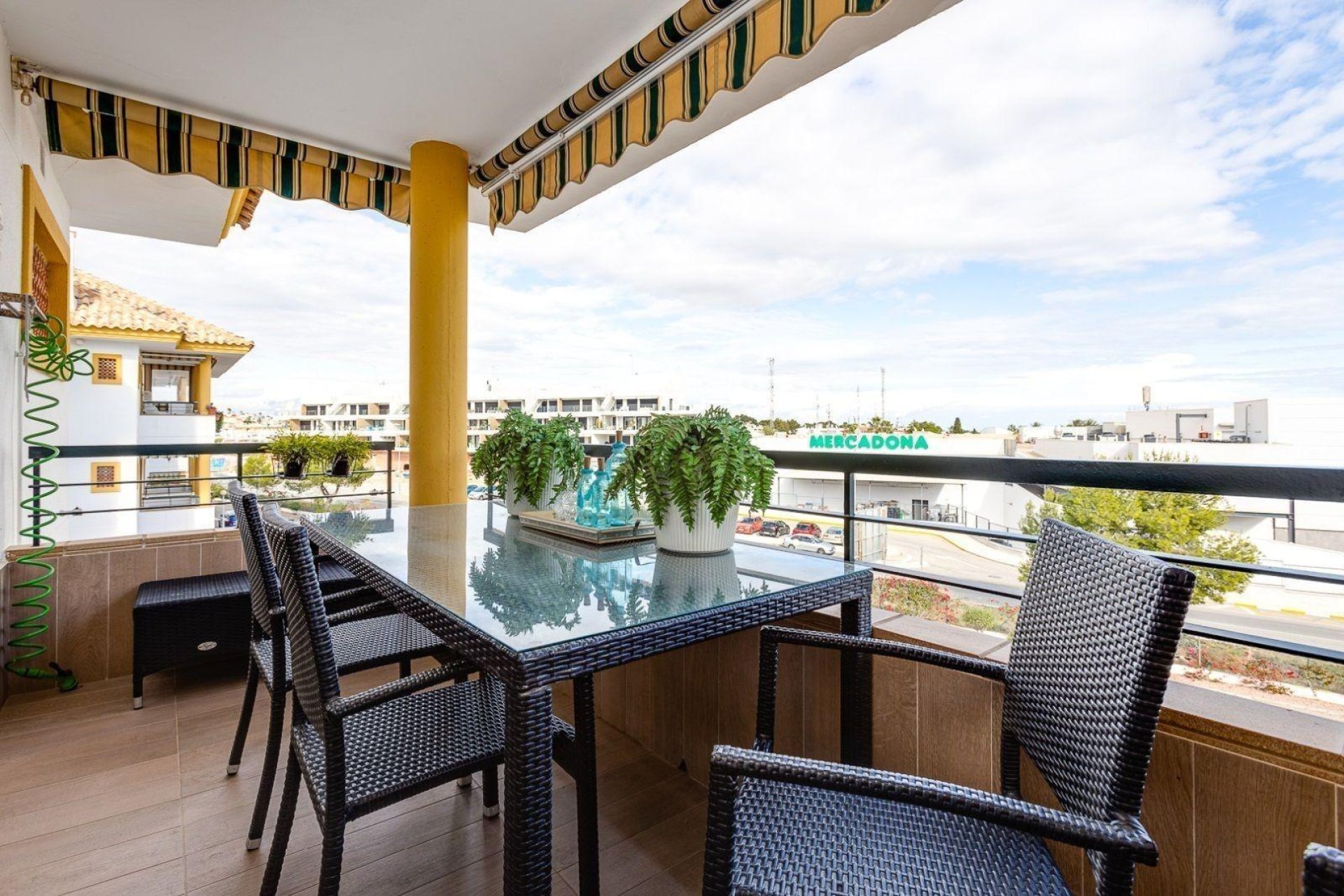 Återförsäljning - Takvåning -
Orihuela Costa - Villamartín-Las Filipinas