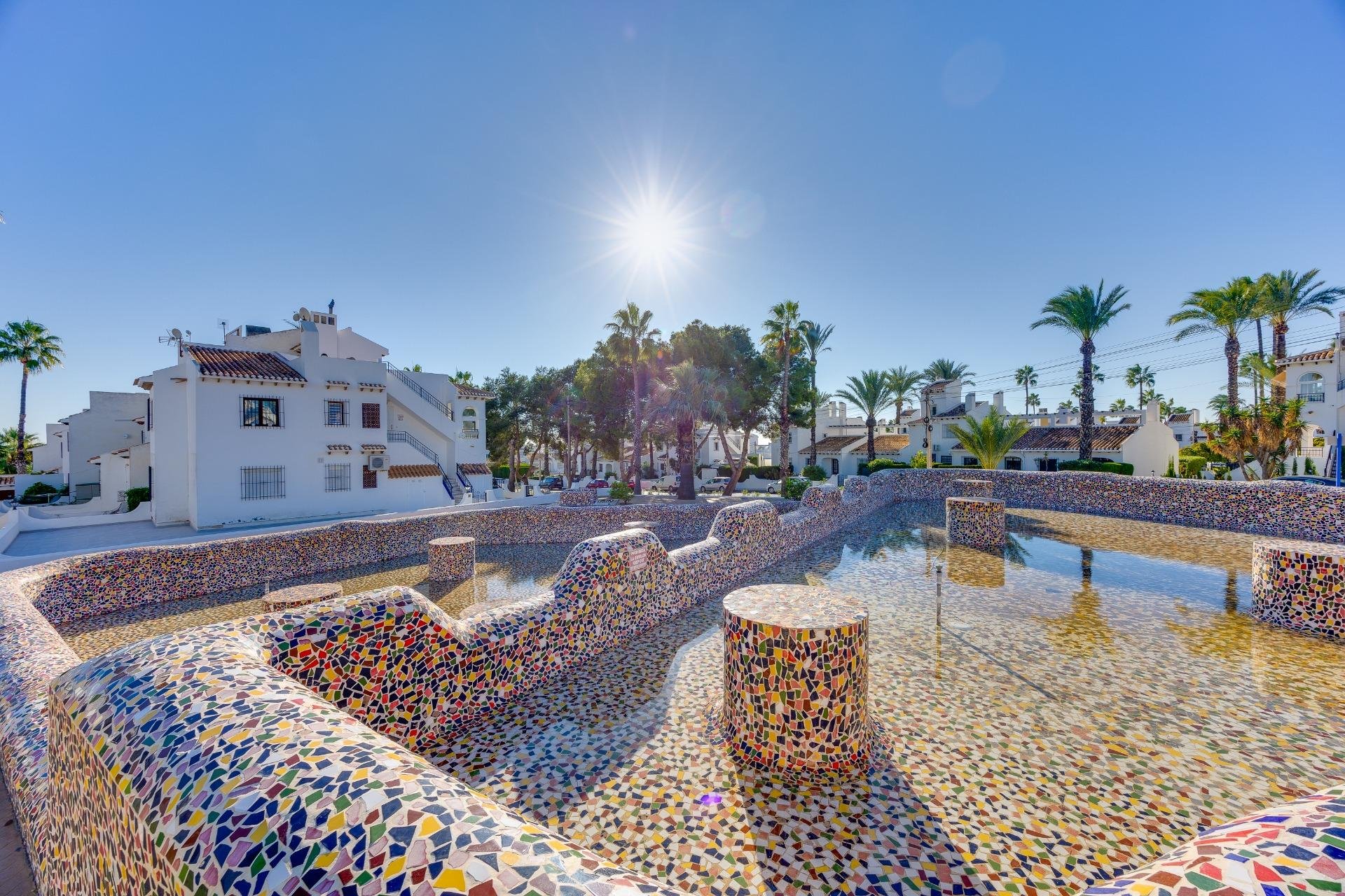 Återförsäljning - Takvåning -
Orihuela Costa - Villamartín-Las Filipinas