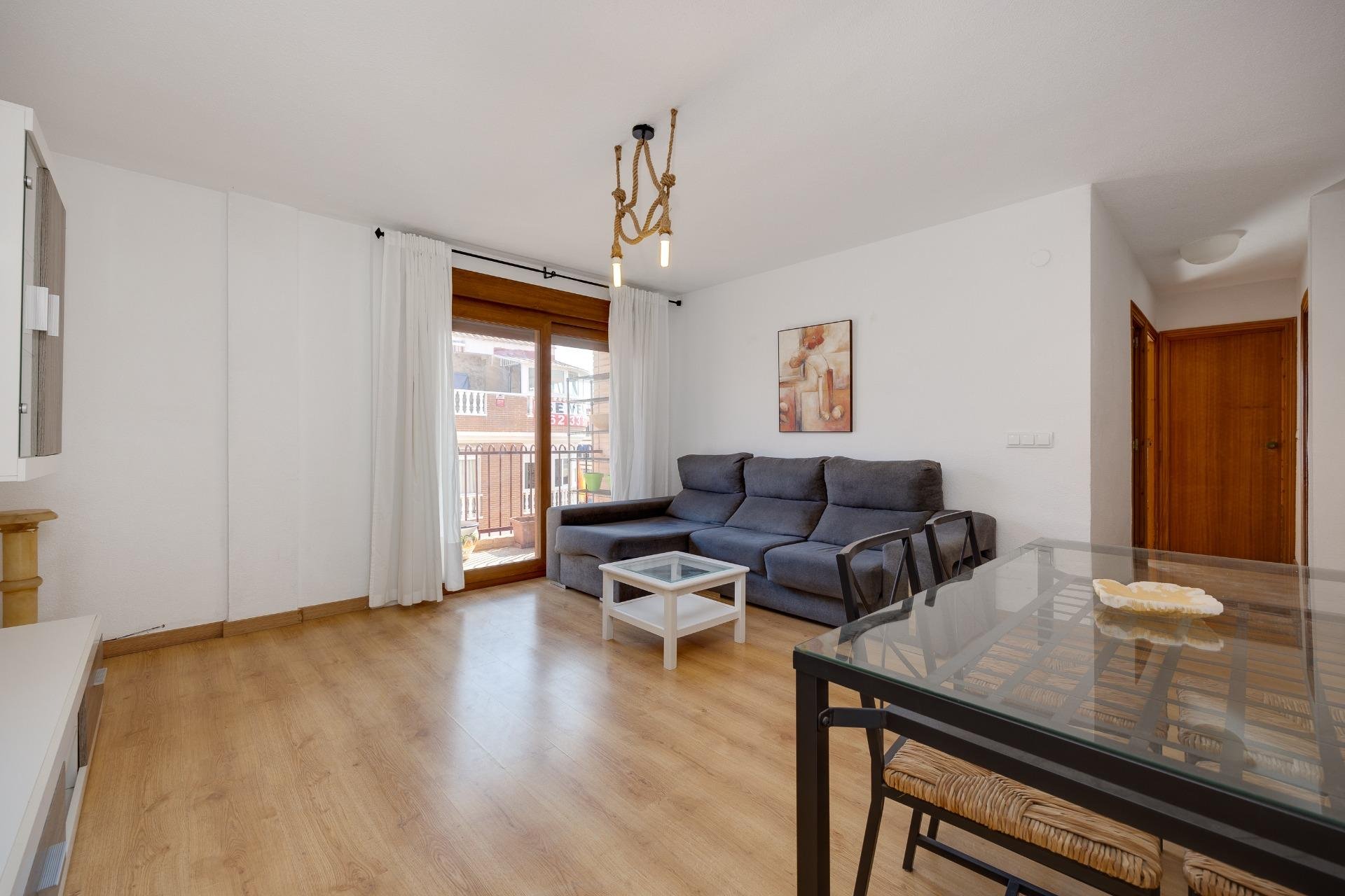 Återförsäljning - Takvåning -
Torrevieja - Acequion