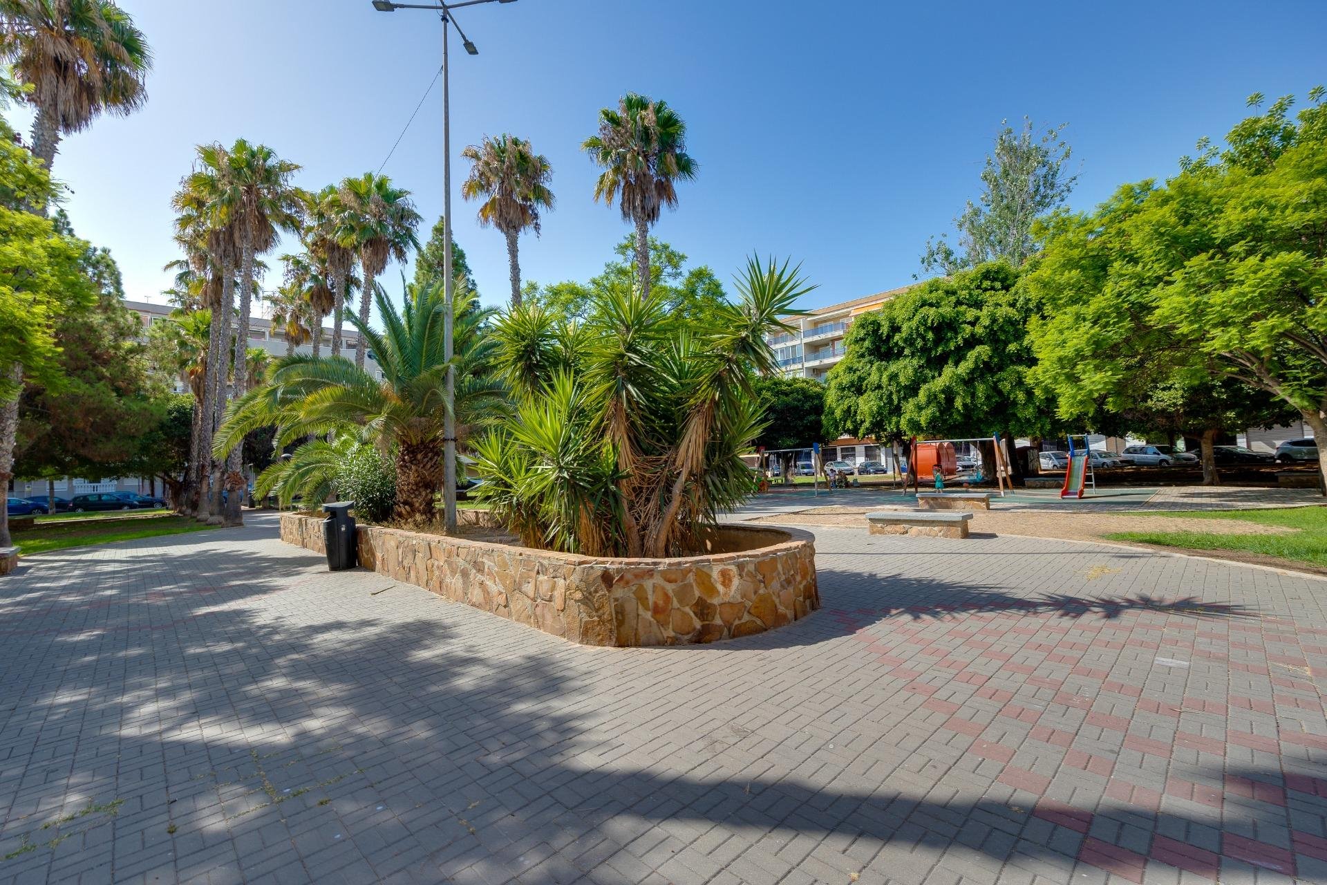 Återförsäljning - Takvåning -
Torrevieja - Acequion