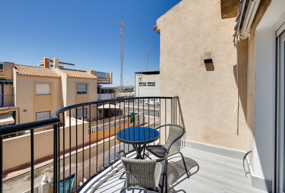 Återförsäljning - Takvåning -
Torrevieja - El limonar