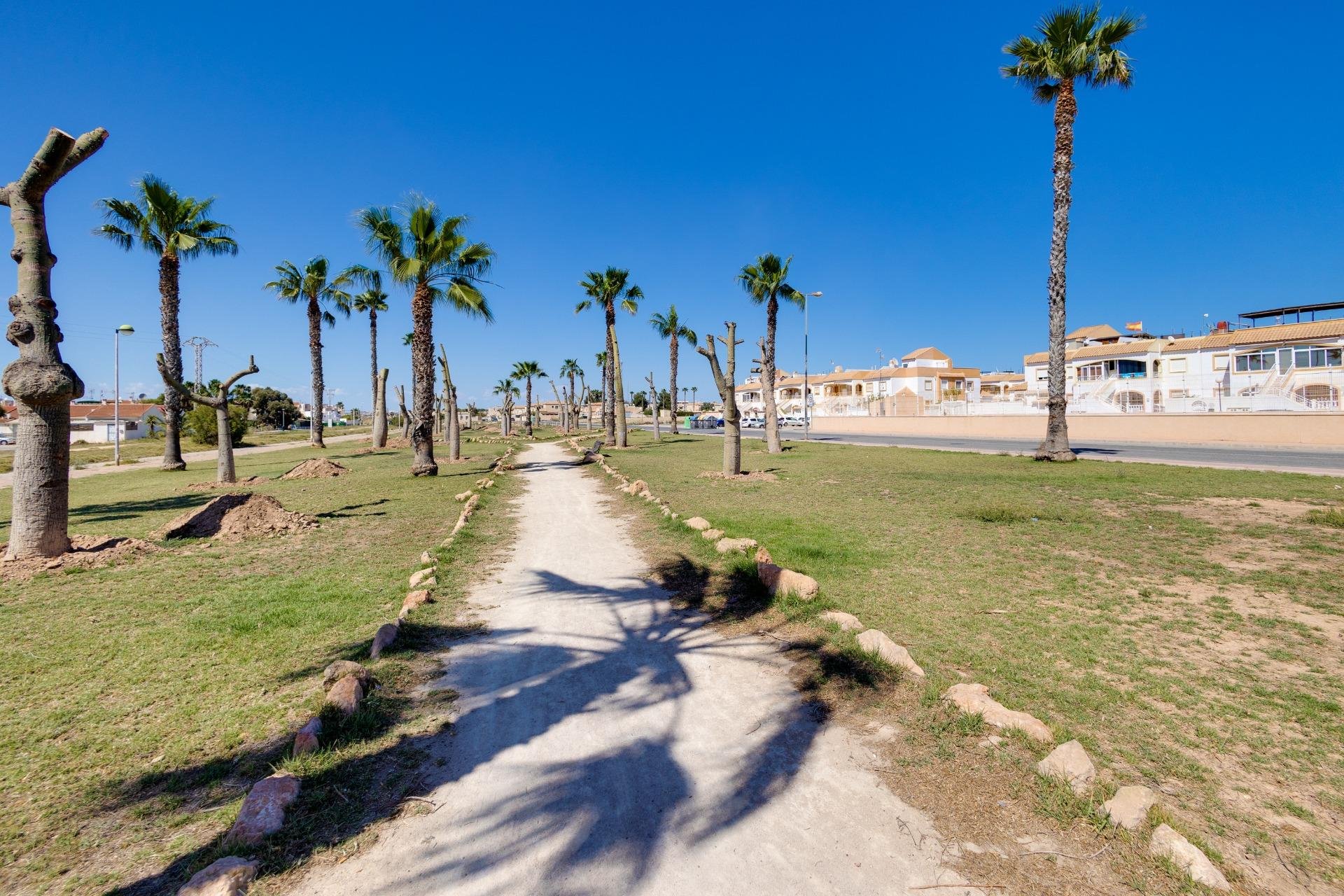 Återförsäljning - Takvåning -
Torrevieja - El limonar