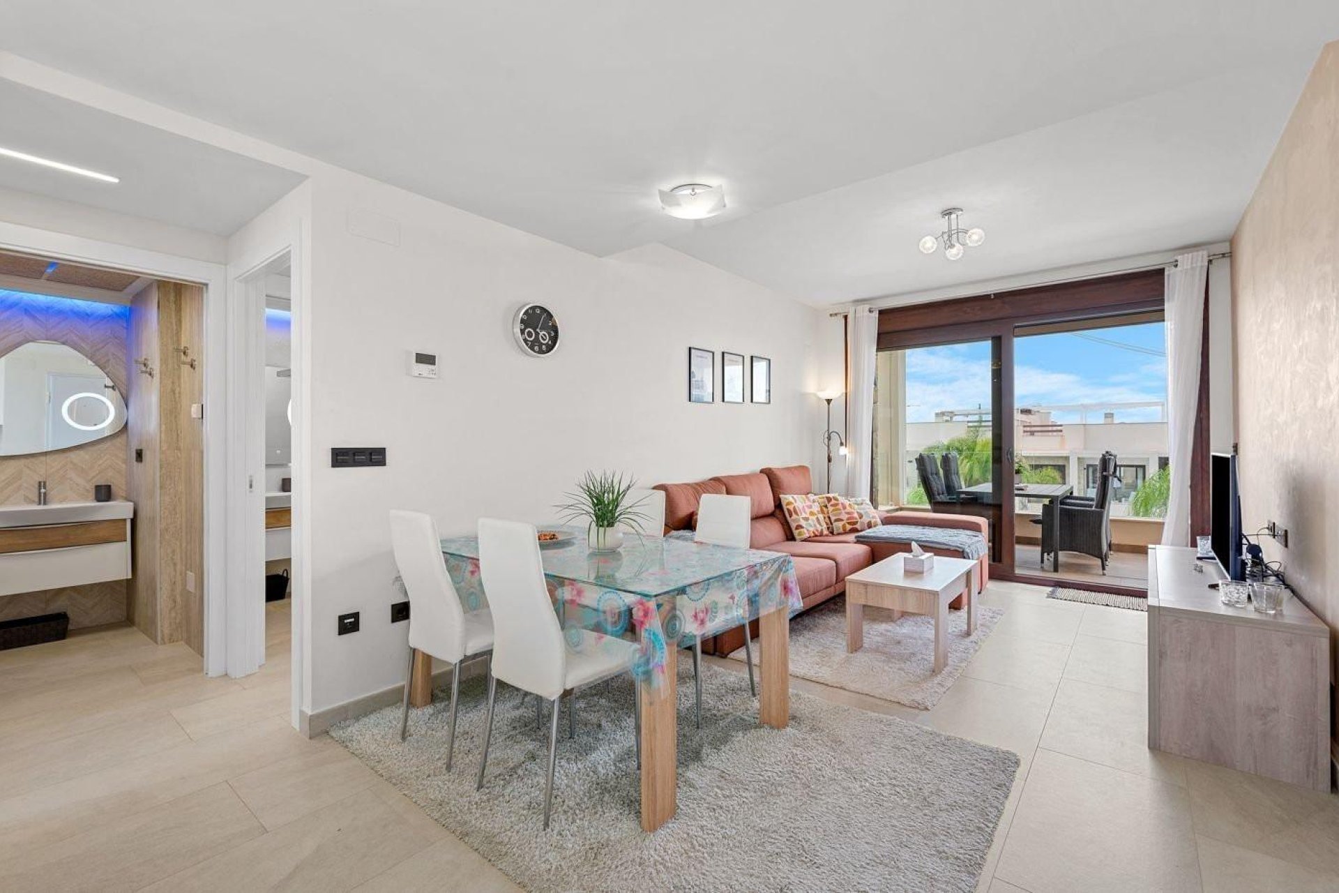 Återförsäljning - Takvåning -
Torrevieja - Los balcones