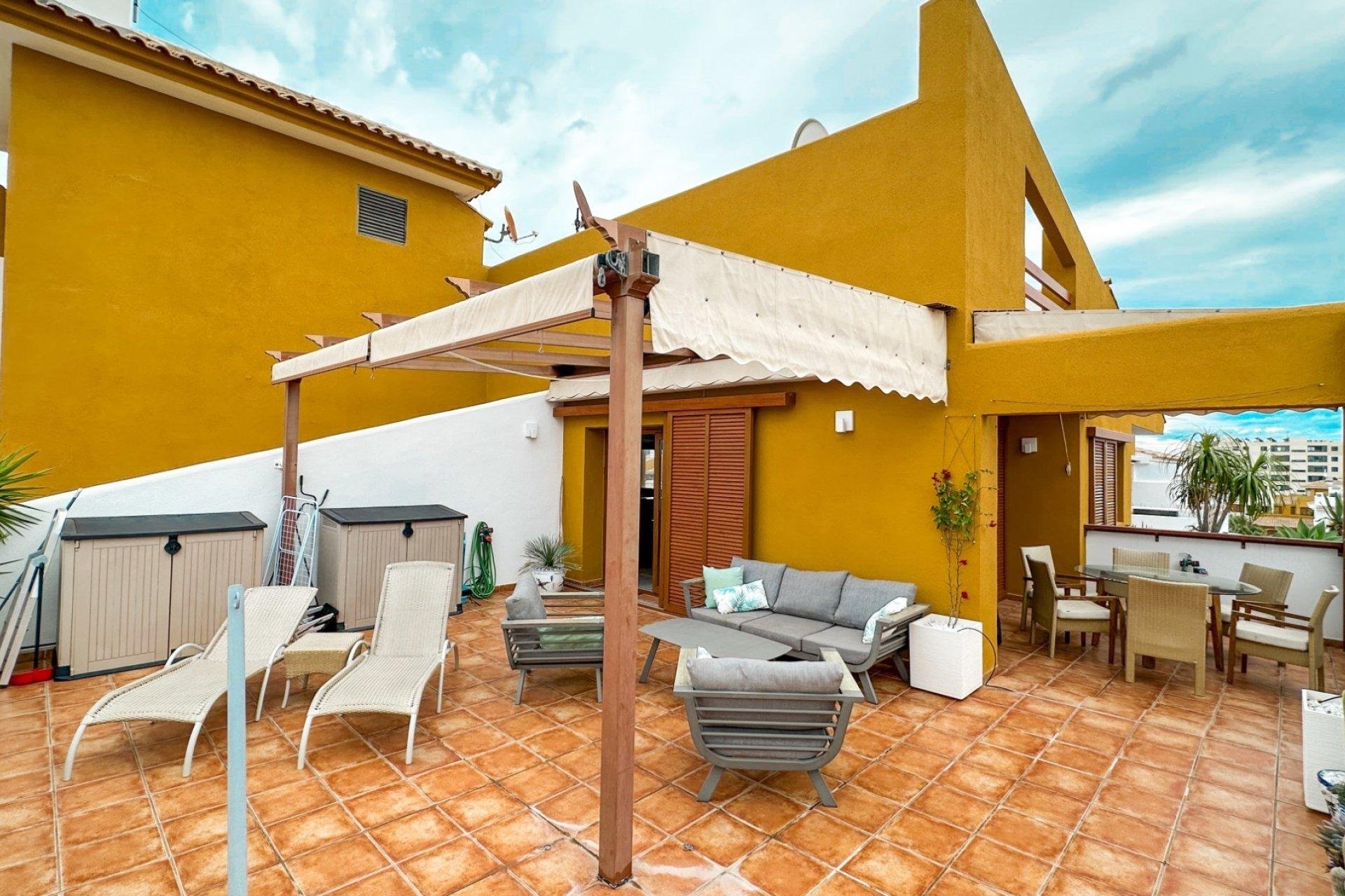 Återförsäljning - Takvåning -
Torrevieja - Punta prima