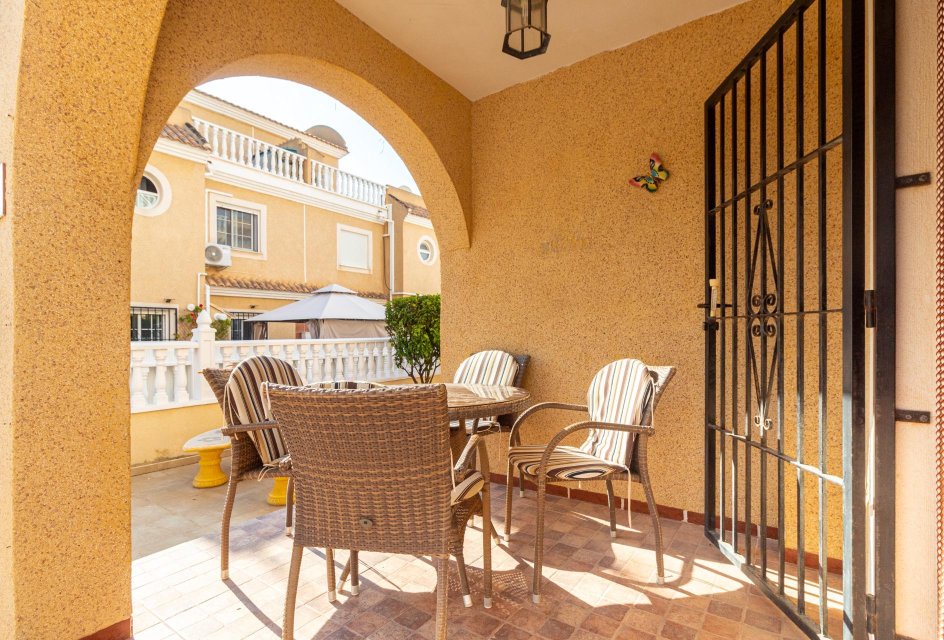 Återförsäljning - Terraced house -
Orihuela Costa - Cabo Roig