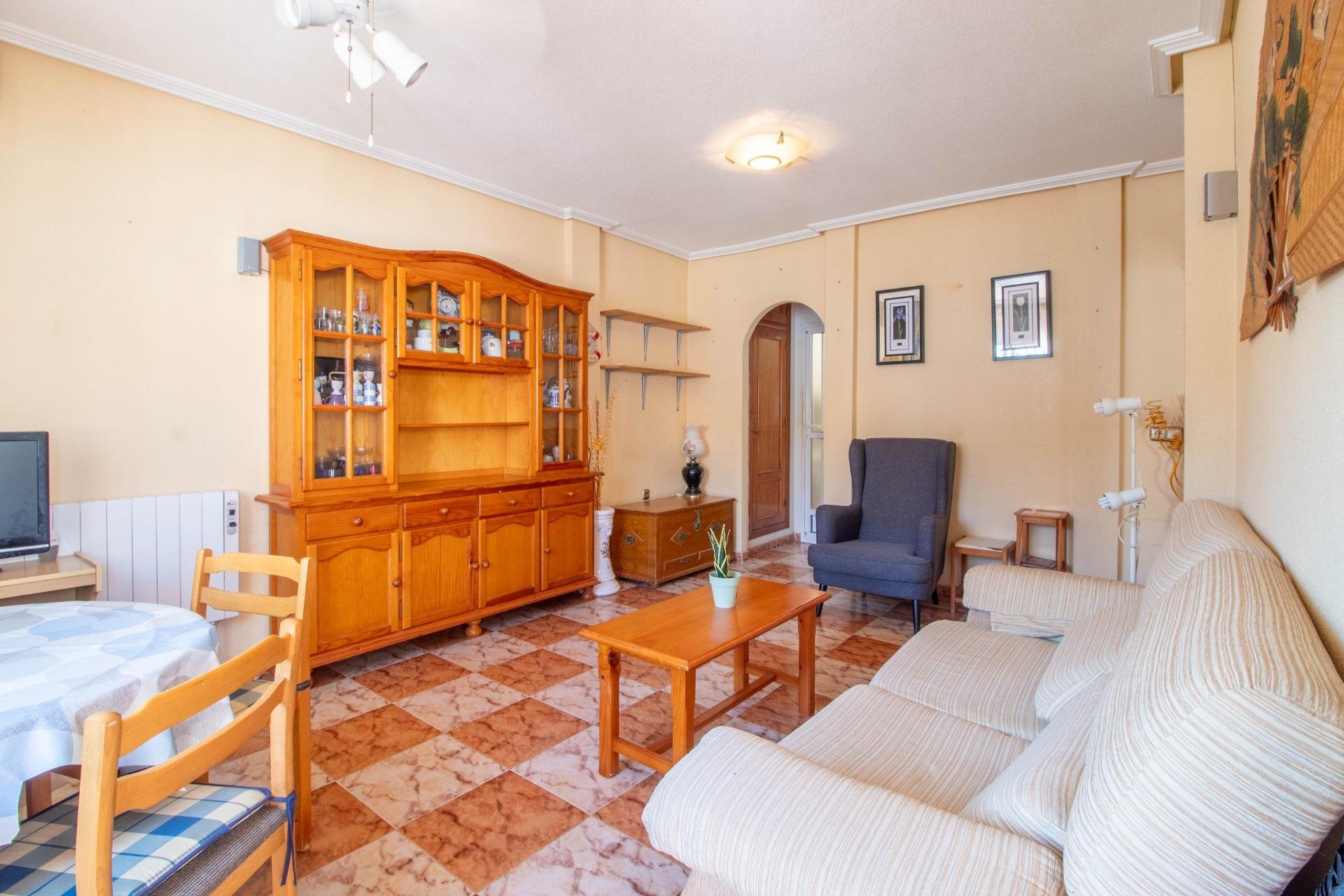 Återförsäljning - Terraced house -
Orihuela Costa - La Zenia