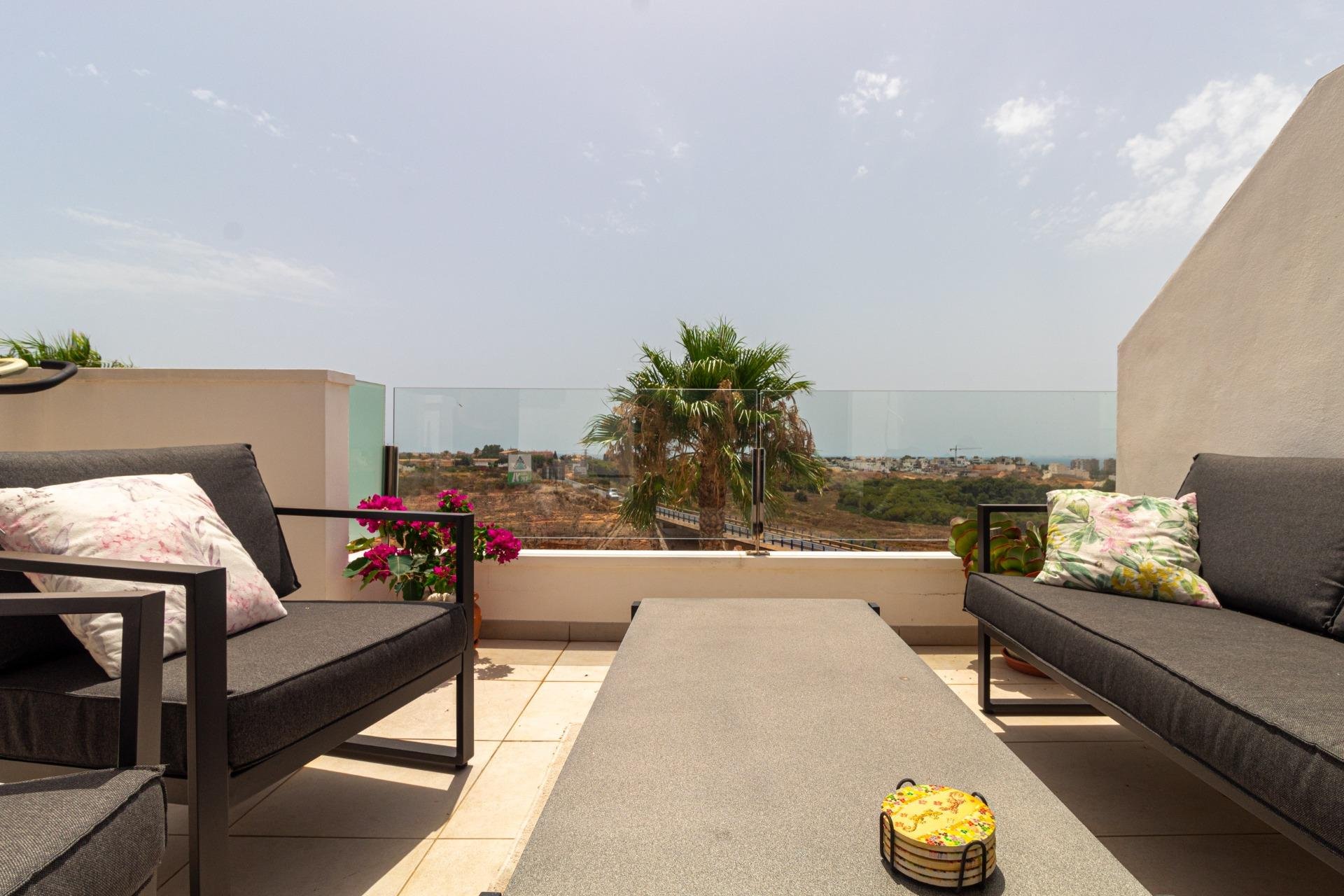 Återförsäljning - Terraced house -
Orihuela Costa - Lomas de Cabo Roig