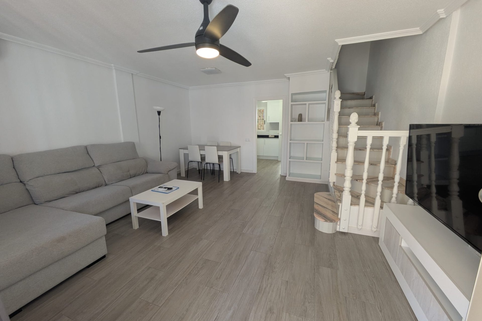 Återförsäljning - town house -
Playa Flamenca