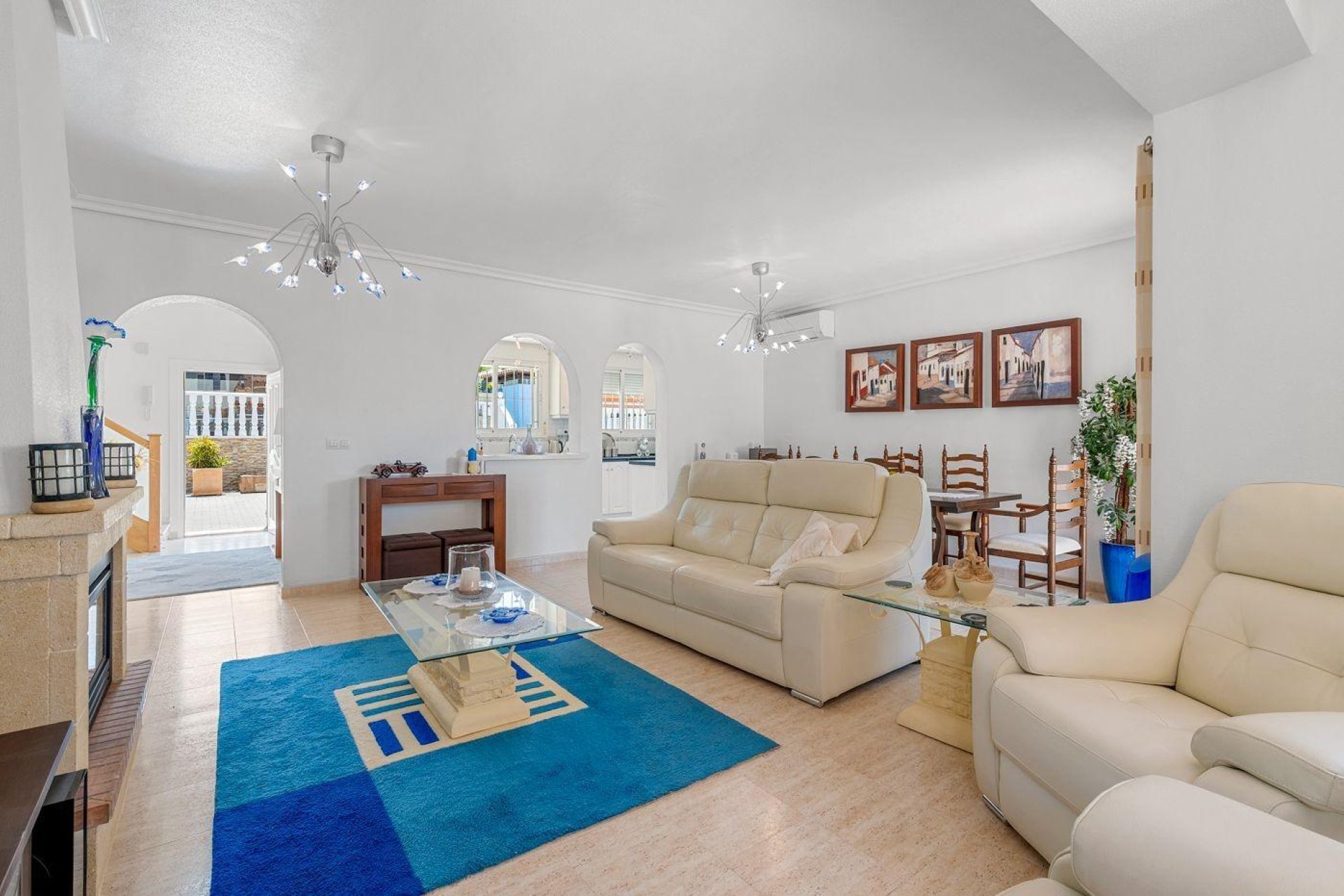 Återförsäljning - Villa -
Algorfa - Comunidad valenciana