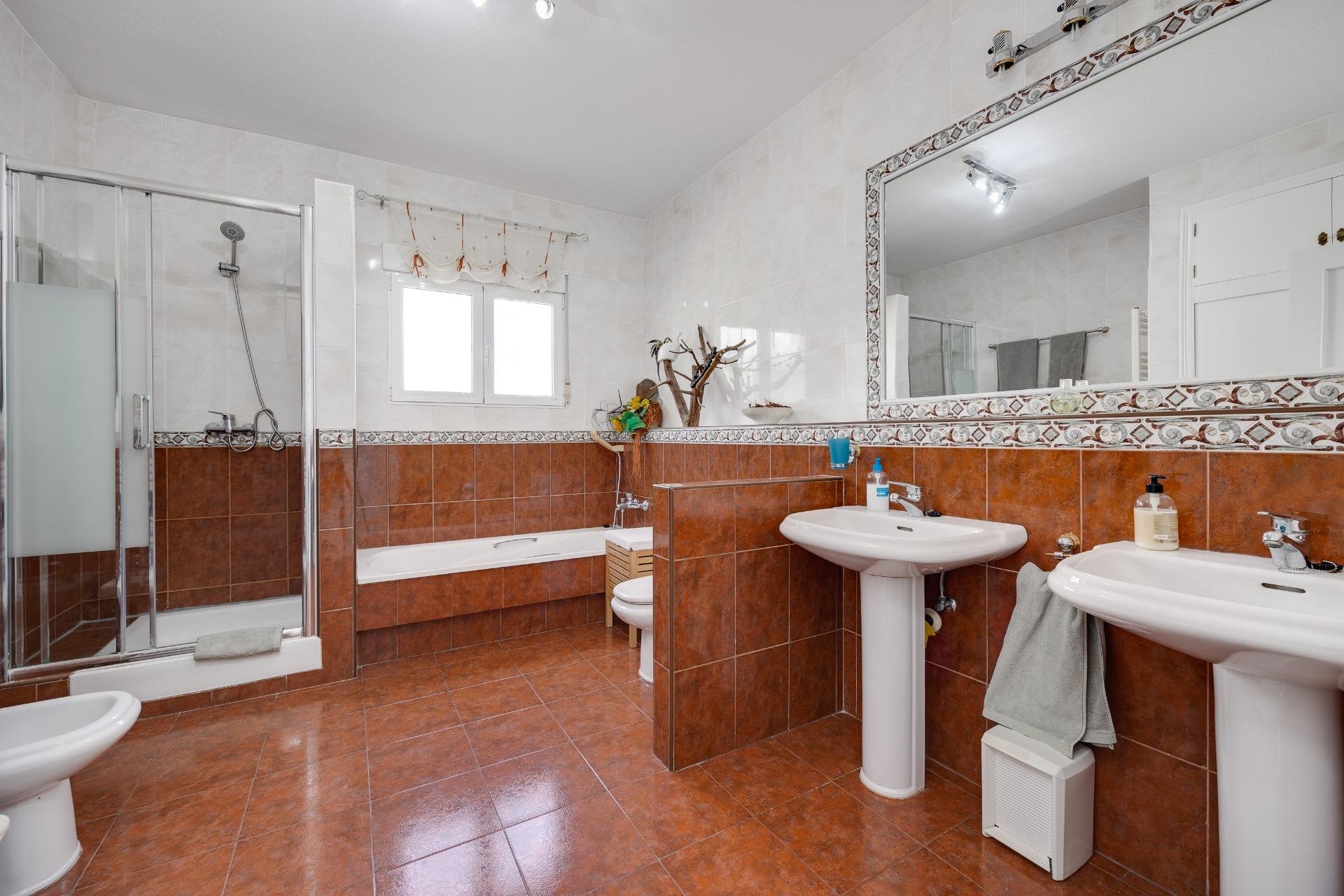 Återförsäljning - Villa -
Orihuela Costa - La Regia