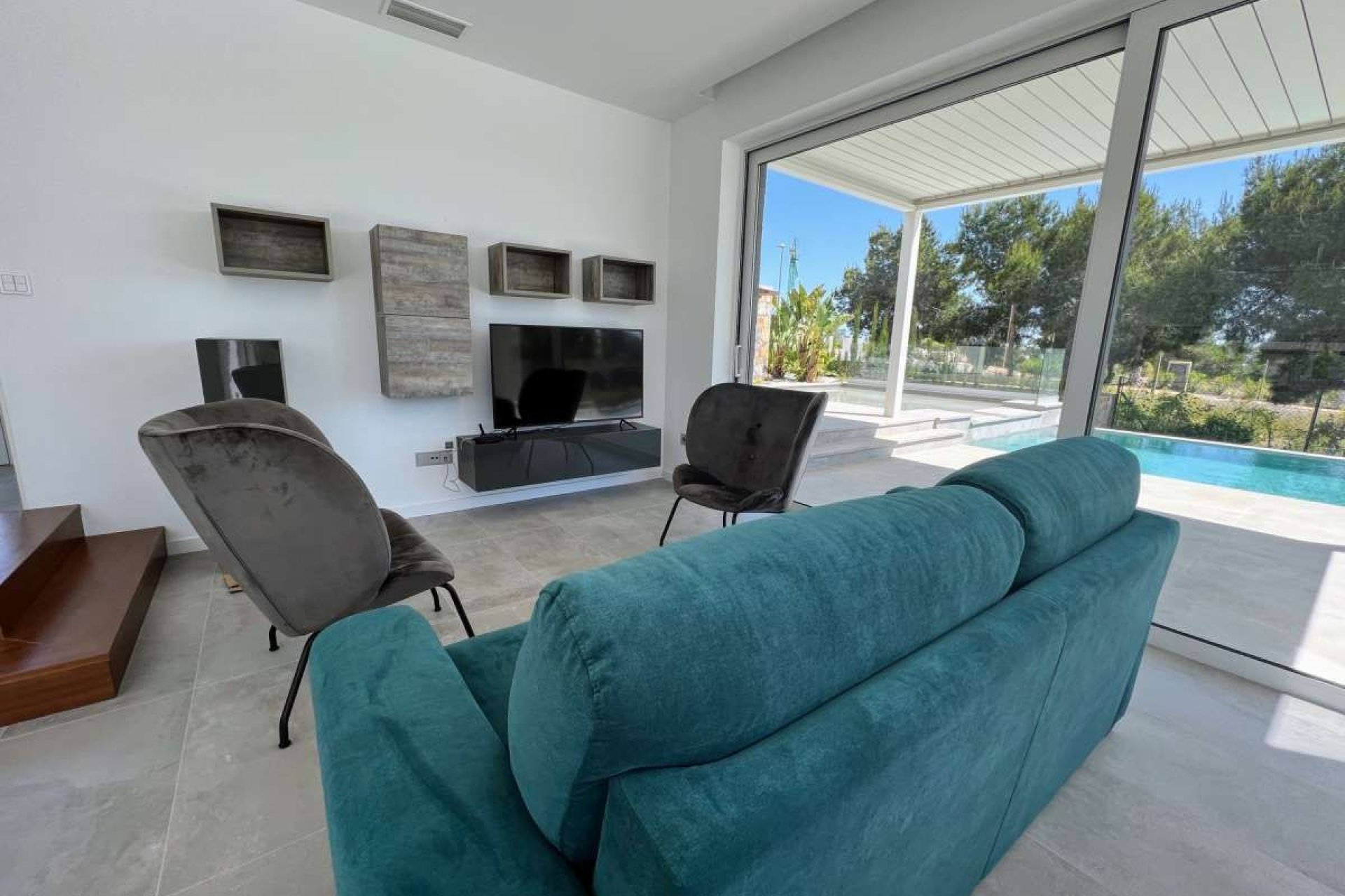 Återförsäljning - Villa -
Orihuela Costa - Las Colinas Golf